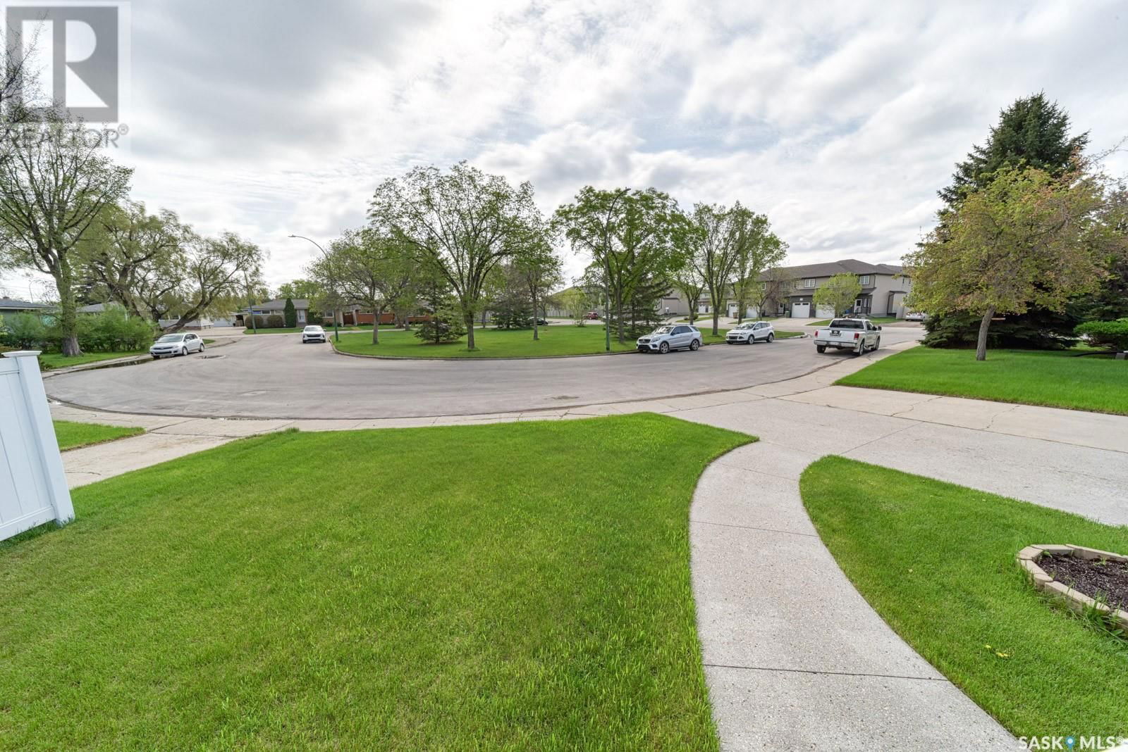 10 Beckett Place Regina, Saskatchewan