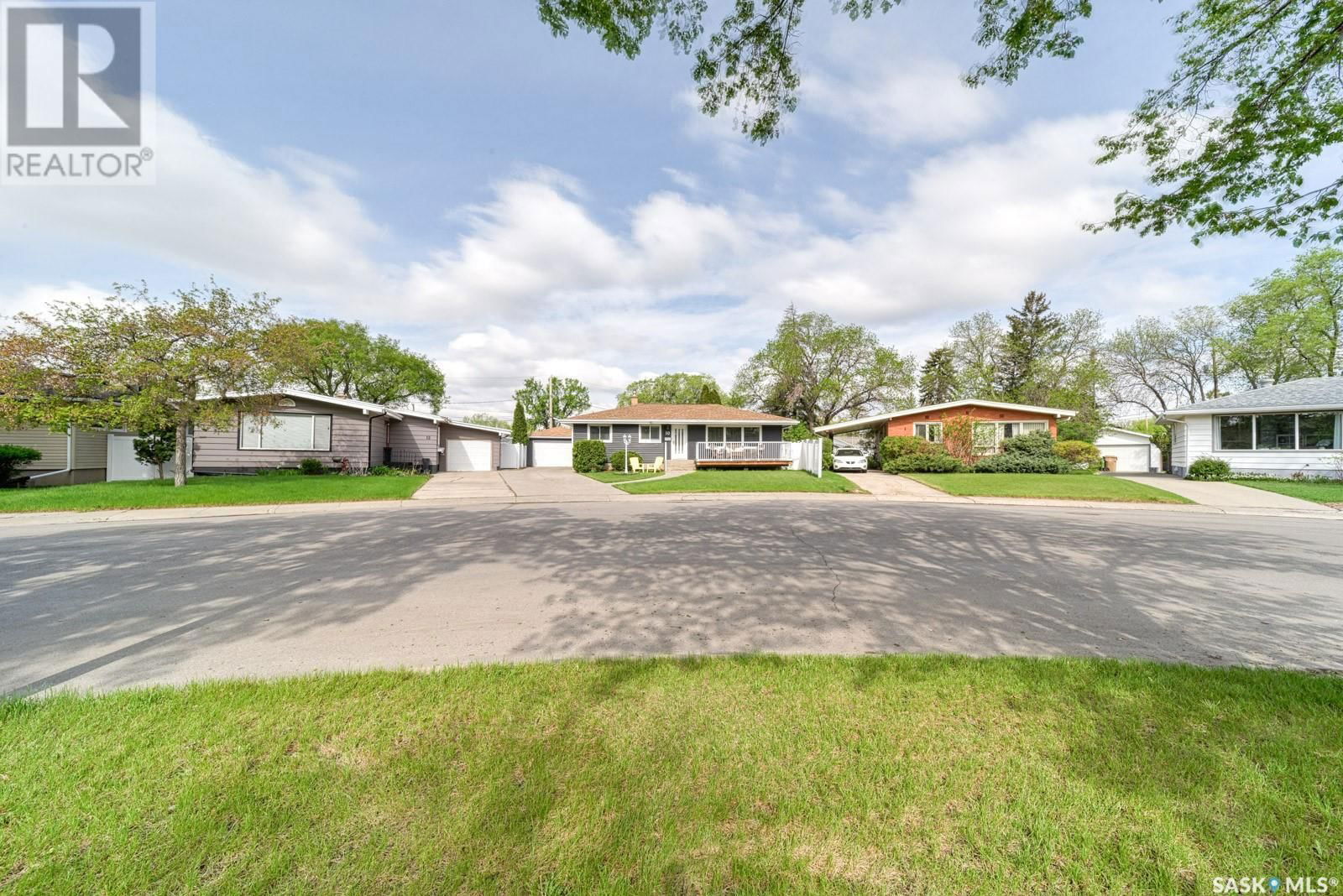 10 Beckett Place Regina, Saskatchewan