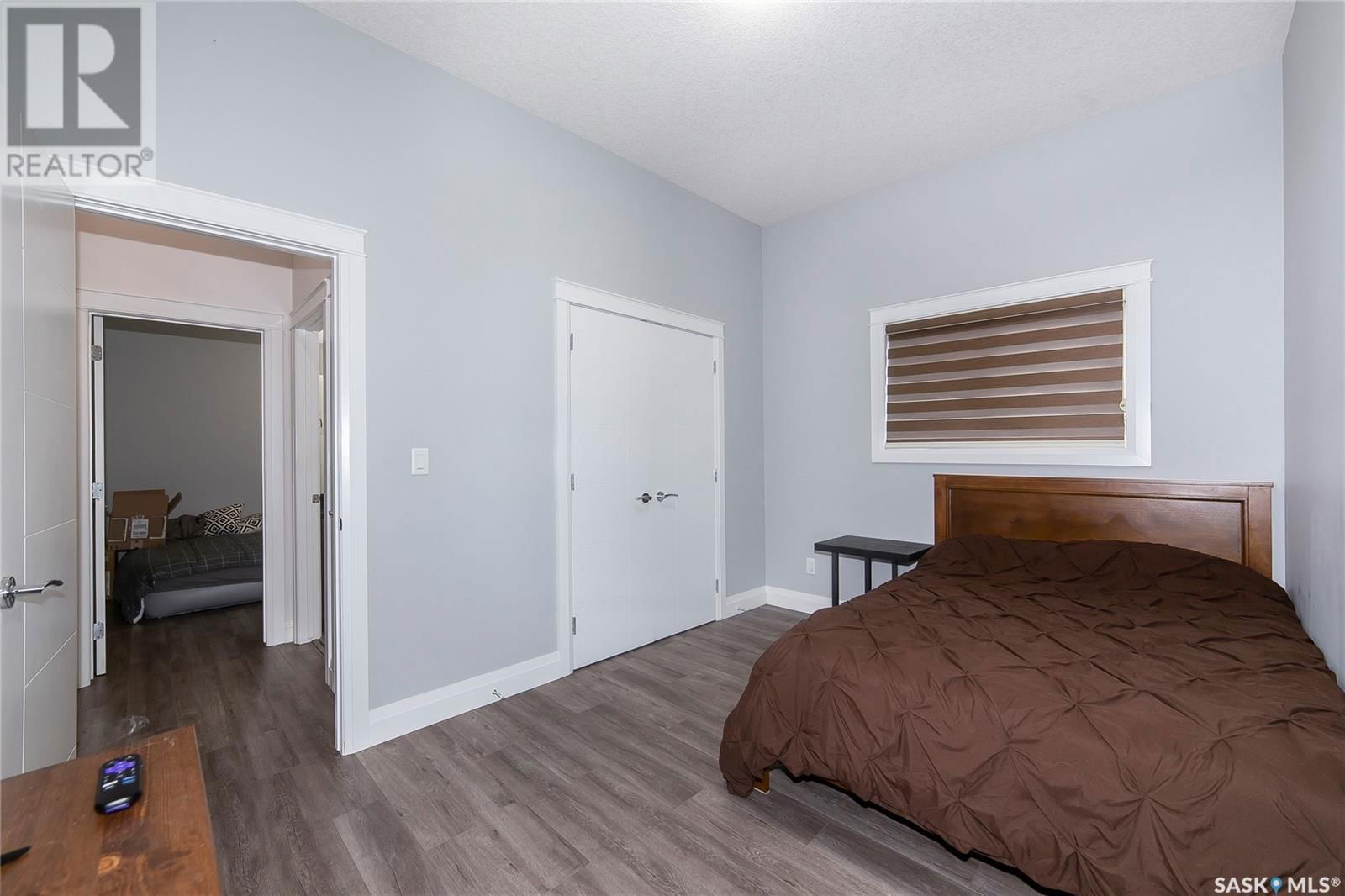 663 KENASCHUK CRESCENT Image 27