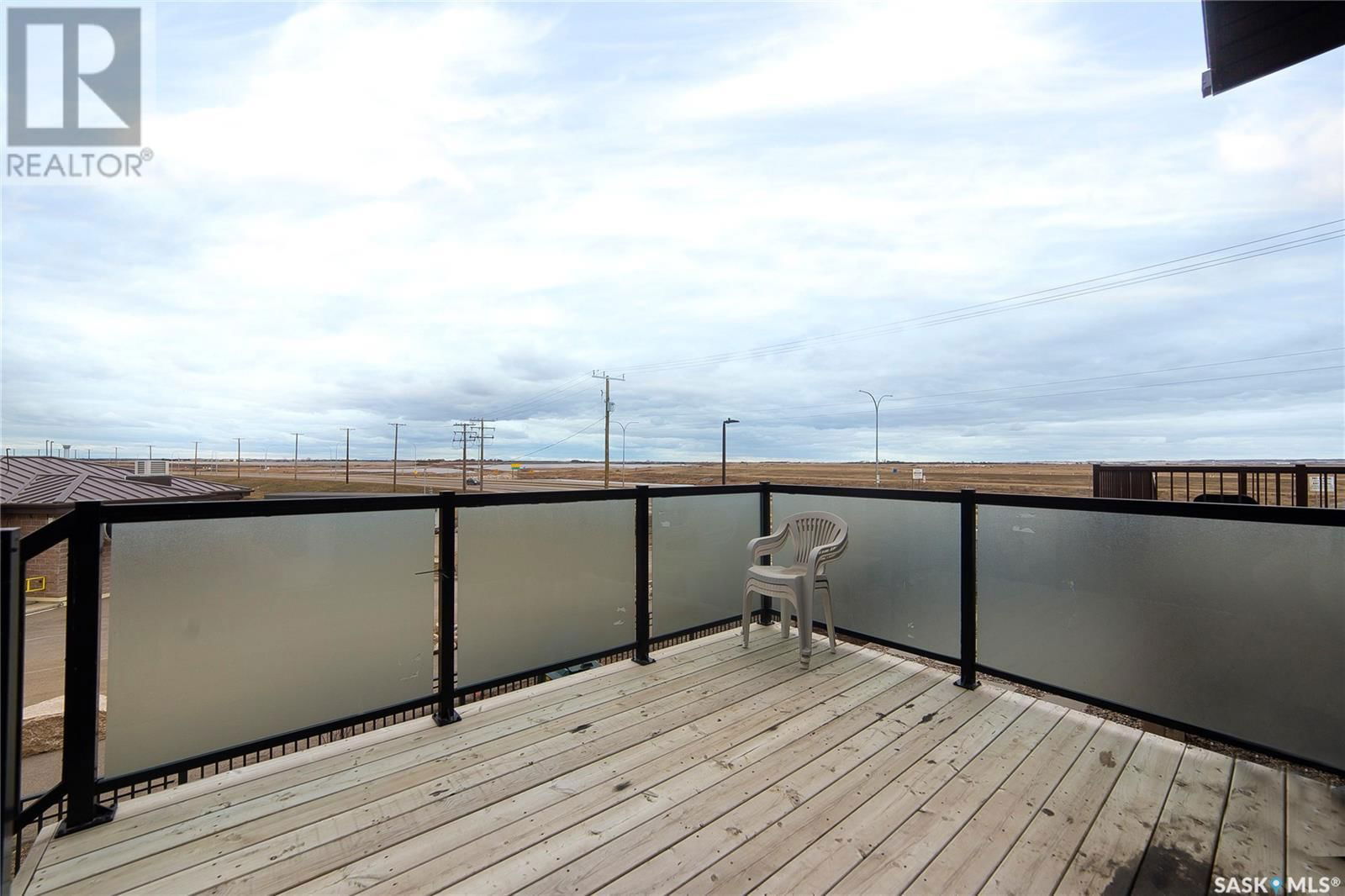 663 KENASCHUK CRESCENT Image 35