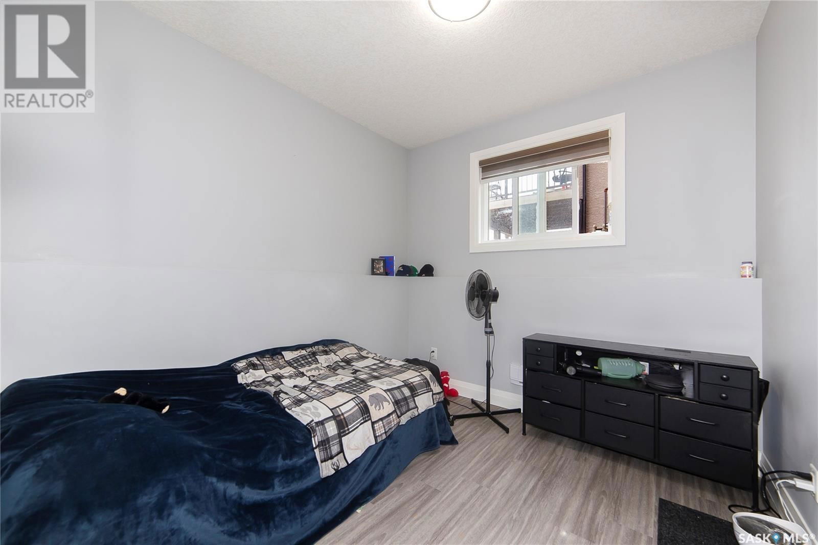 663 KENASCHUK CRESCENT Image 47
