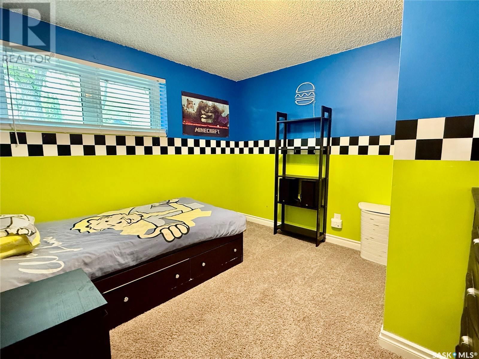71 Price Crescent Regina, Saskatchewan