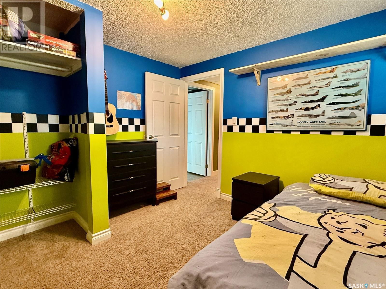 71 Price Crescent Regina, Saskatchewan