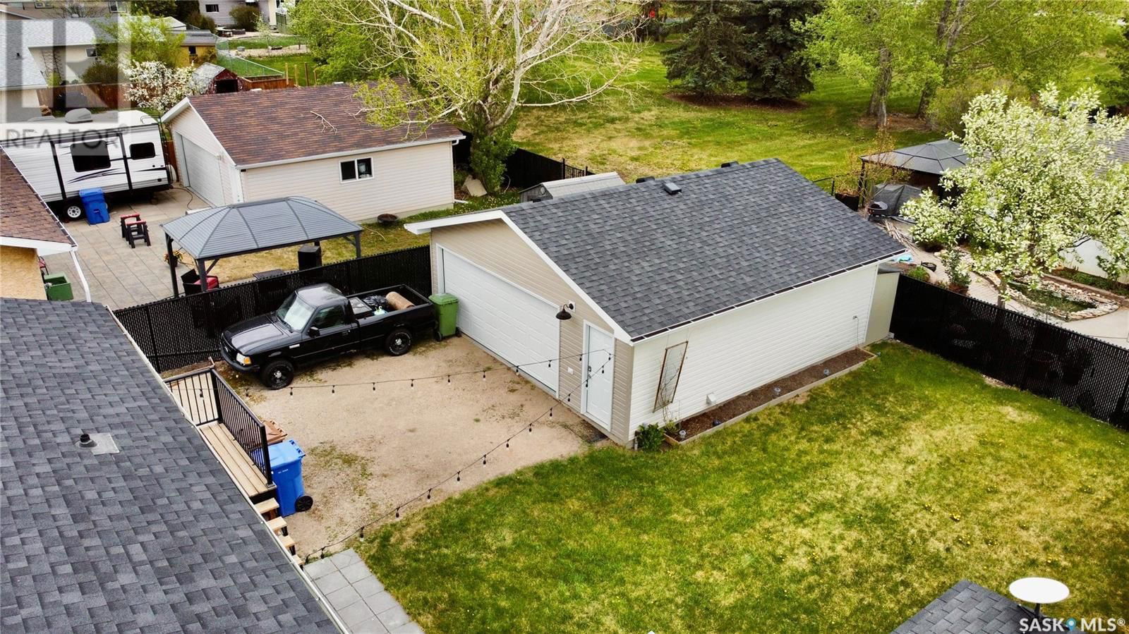 71 Price Crescent Regina, Saskatchewan