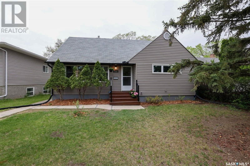 2526 Edward Street Regina, Saskatchewan