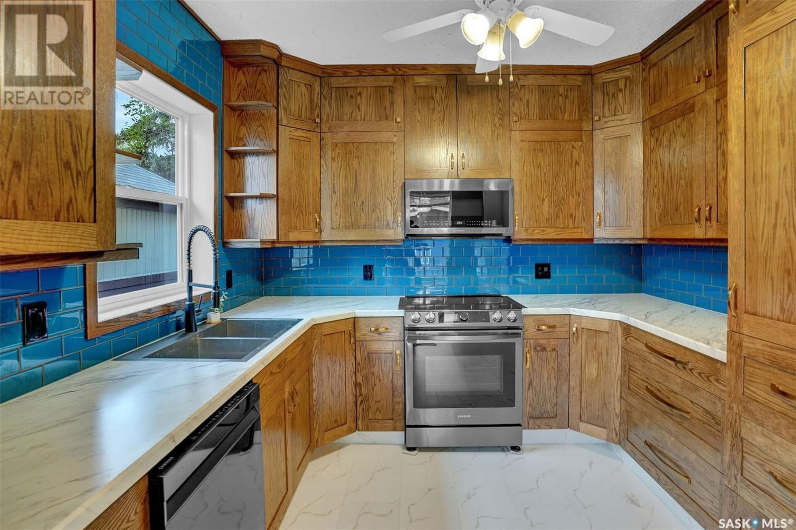 2705 Sinton Avenue Regina, Saskatchewan