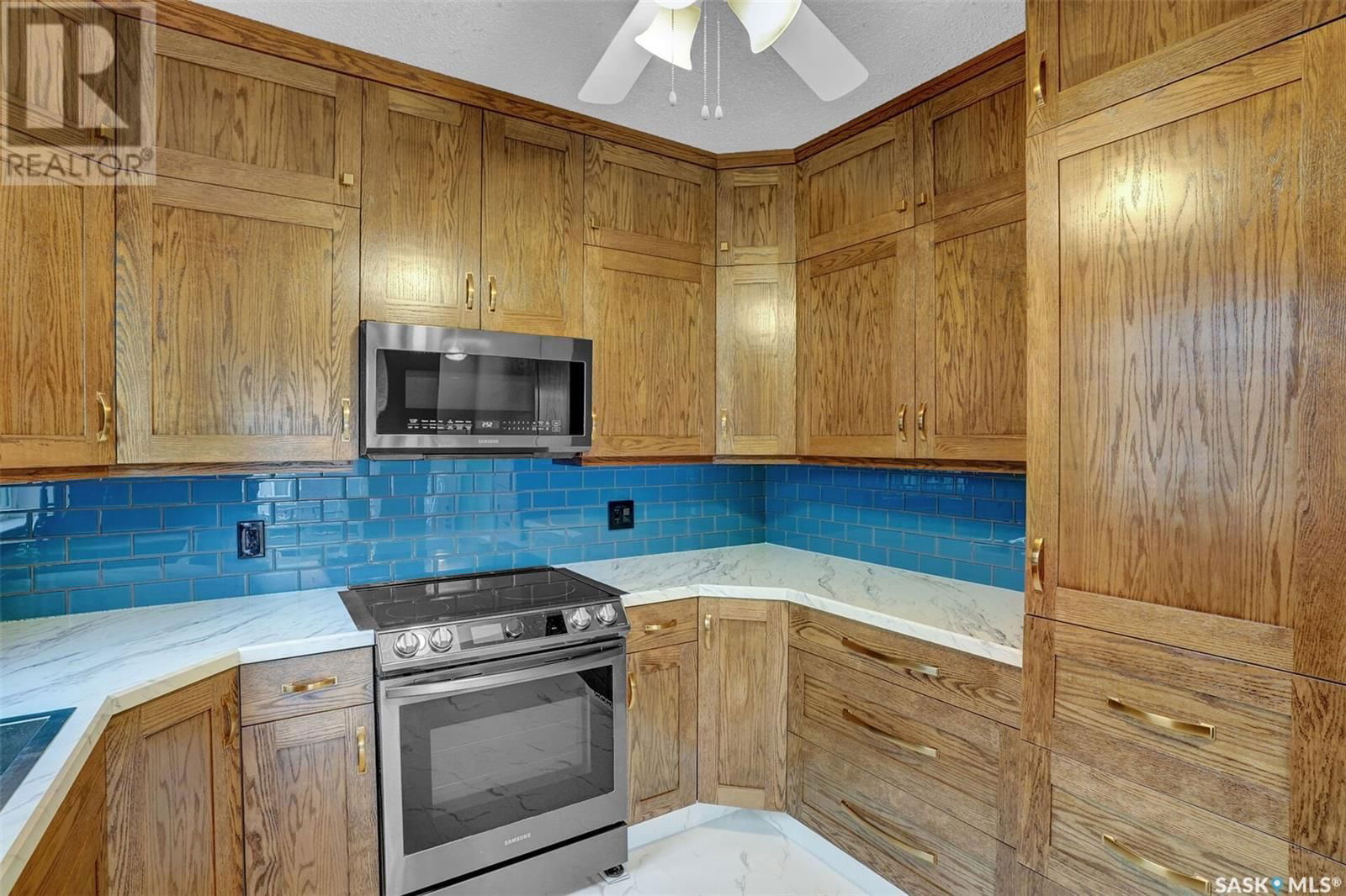 2705 Sinton Avenue Regina, Saskatchewan