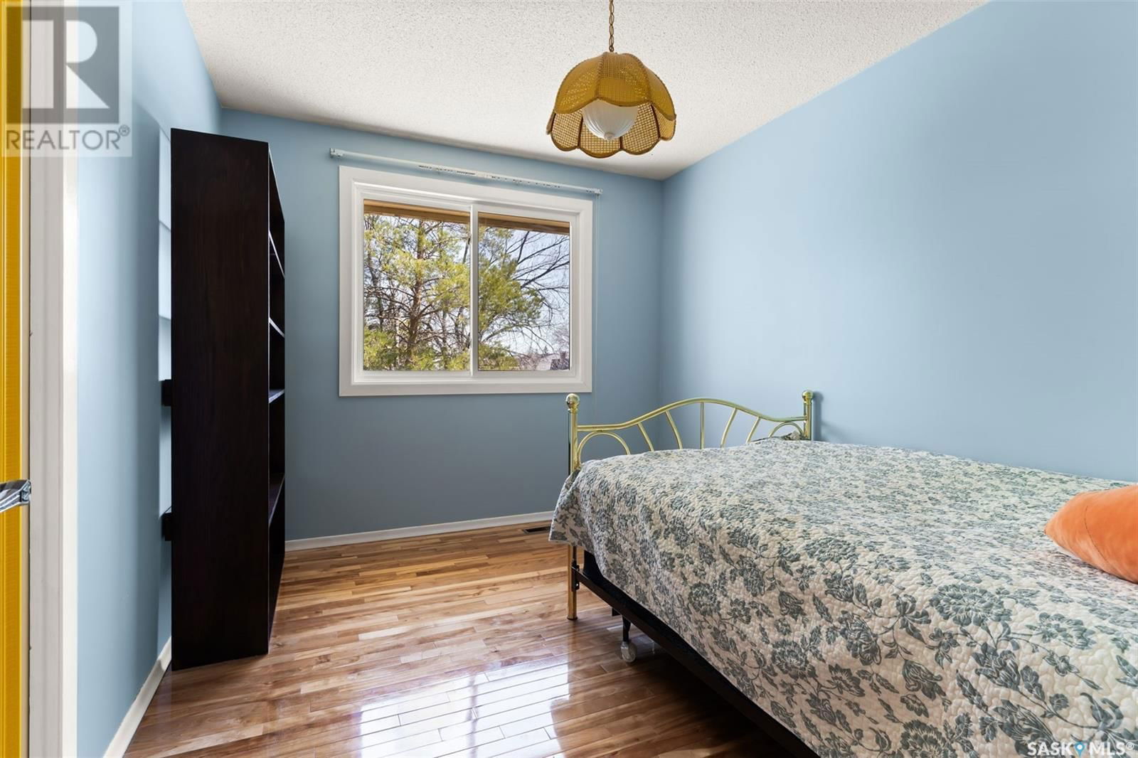 4221 Hillsdale Street Regina, Saskatchewan