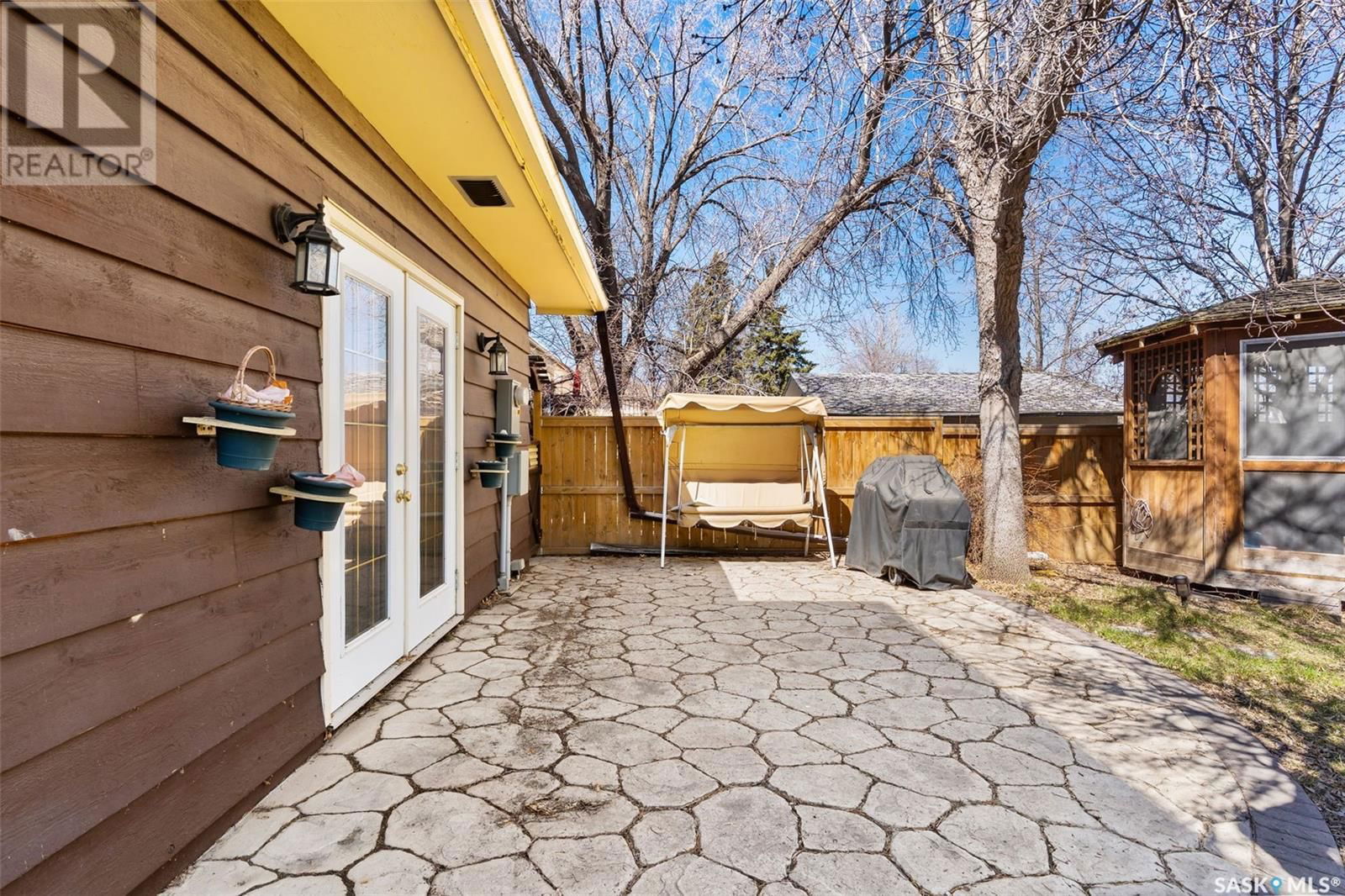 4221 Hillsdale Street Regina, Saskatchewan