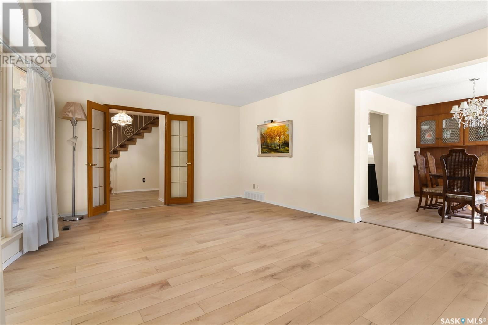 4221 Hillsdale Street Regina, Saskatchewan