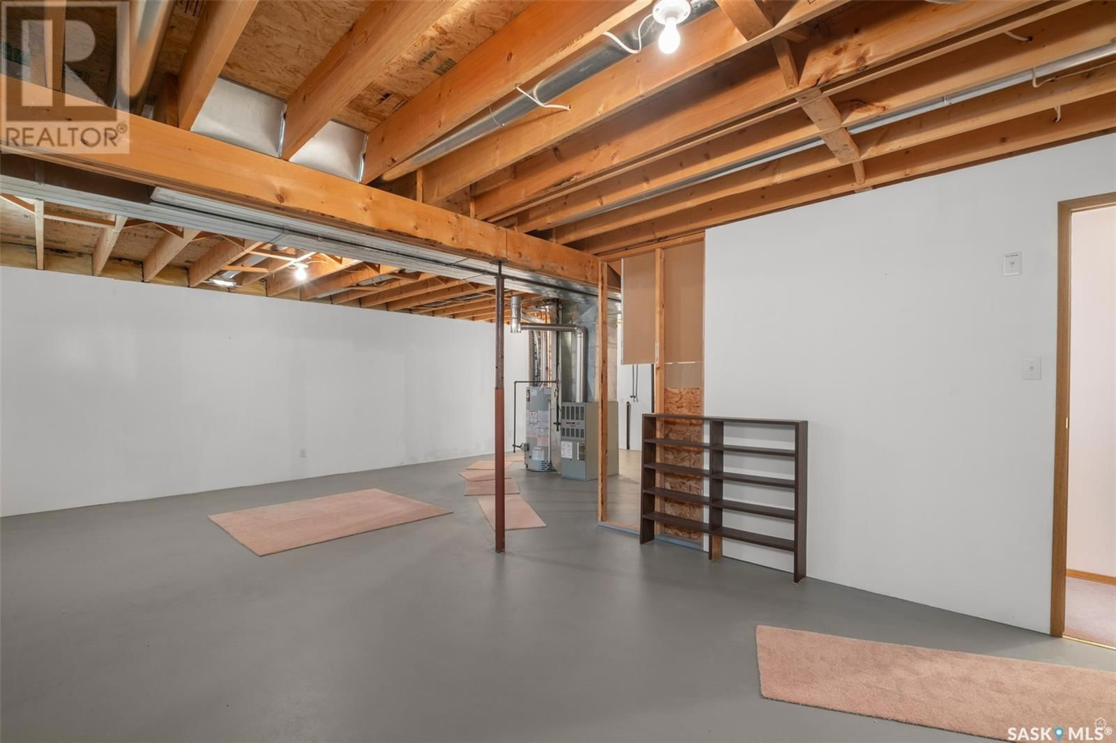 3135 5TH AVENUE Image 15
