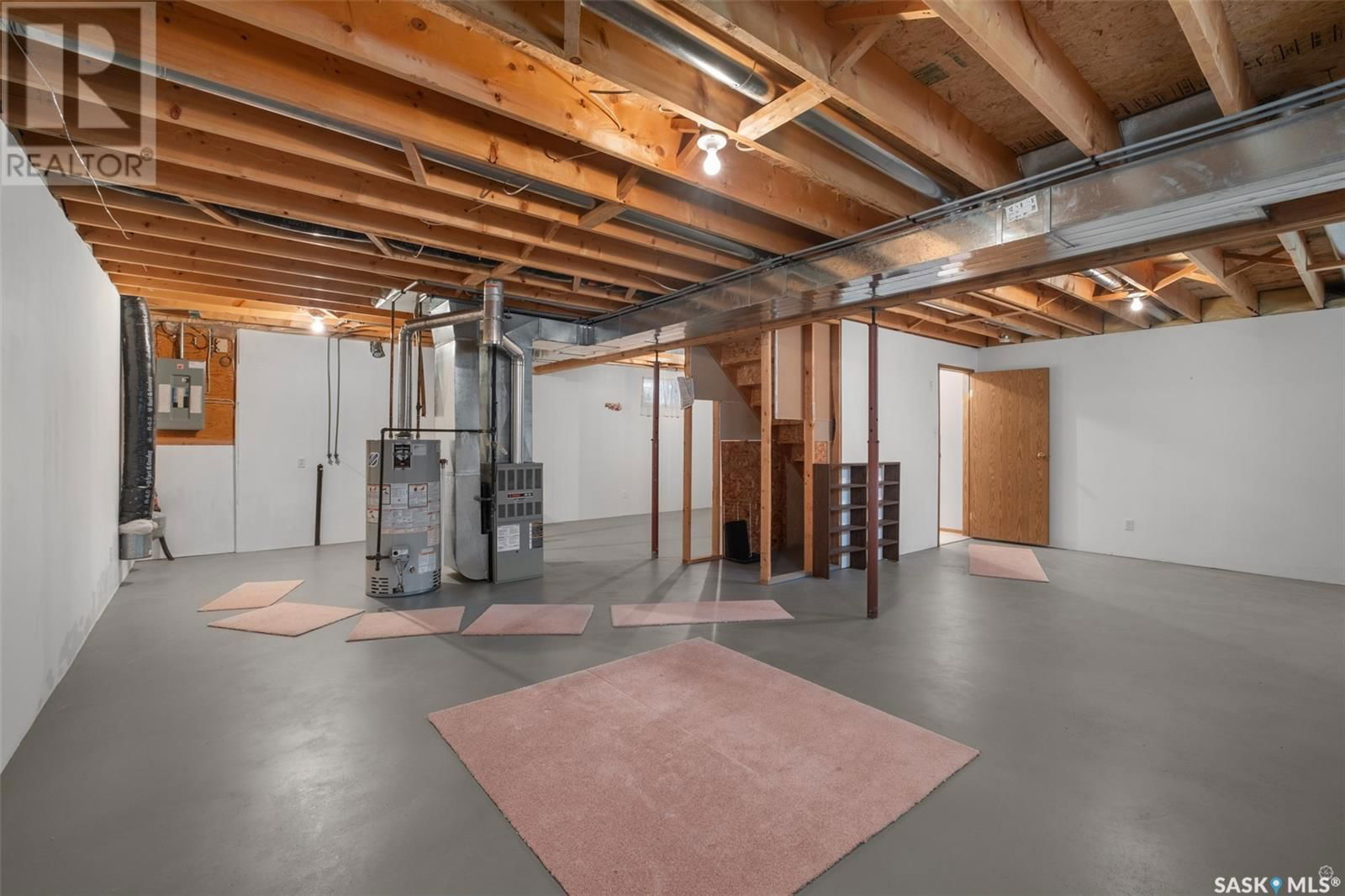 3135 5TH AVENUE Image 16