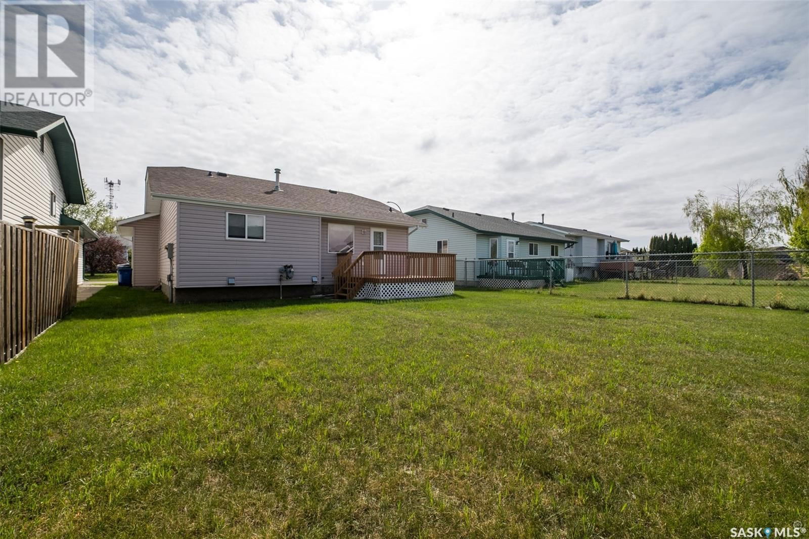 3135 5TH AVENUE Image 24