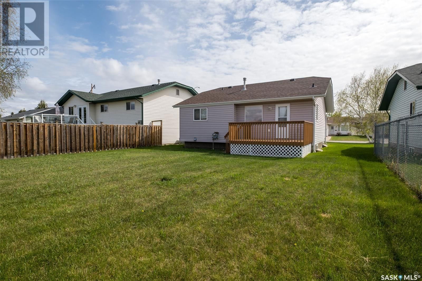 3135 5TH AVENUE Image 26