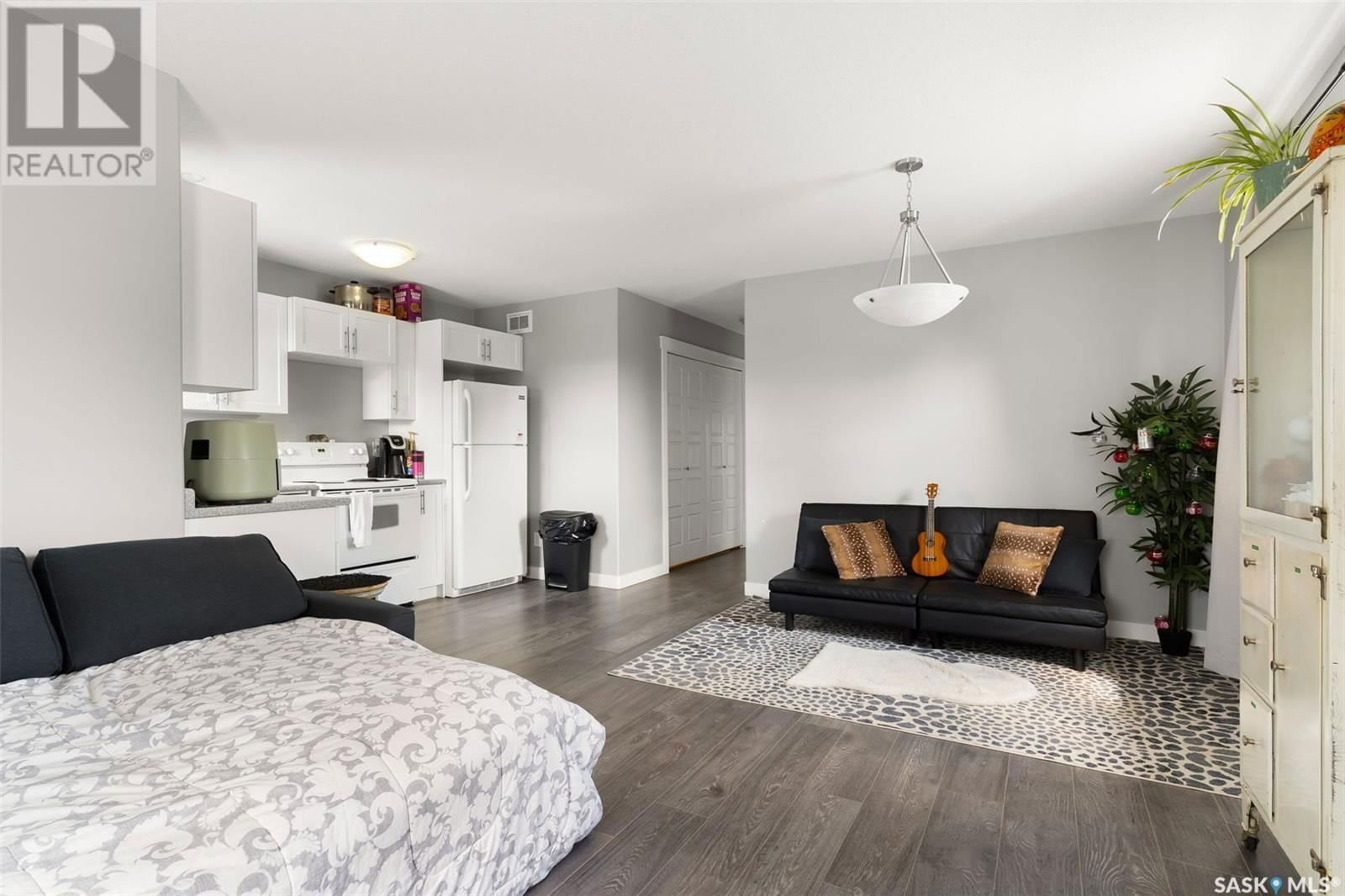 4720 7th Avenue Regina, Saskatchewan