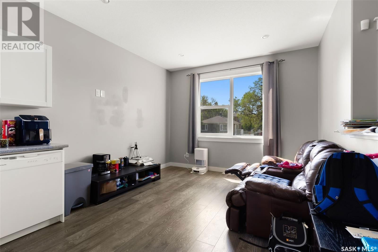 4720 7th Avenue Regina, Saskatchewan