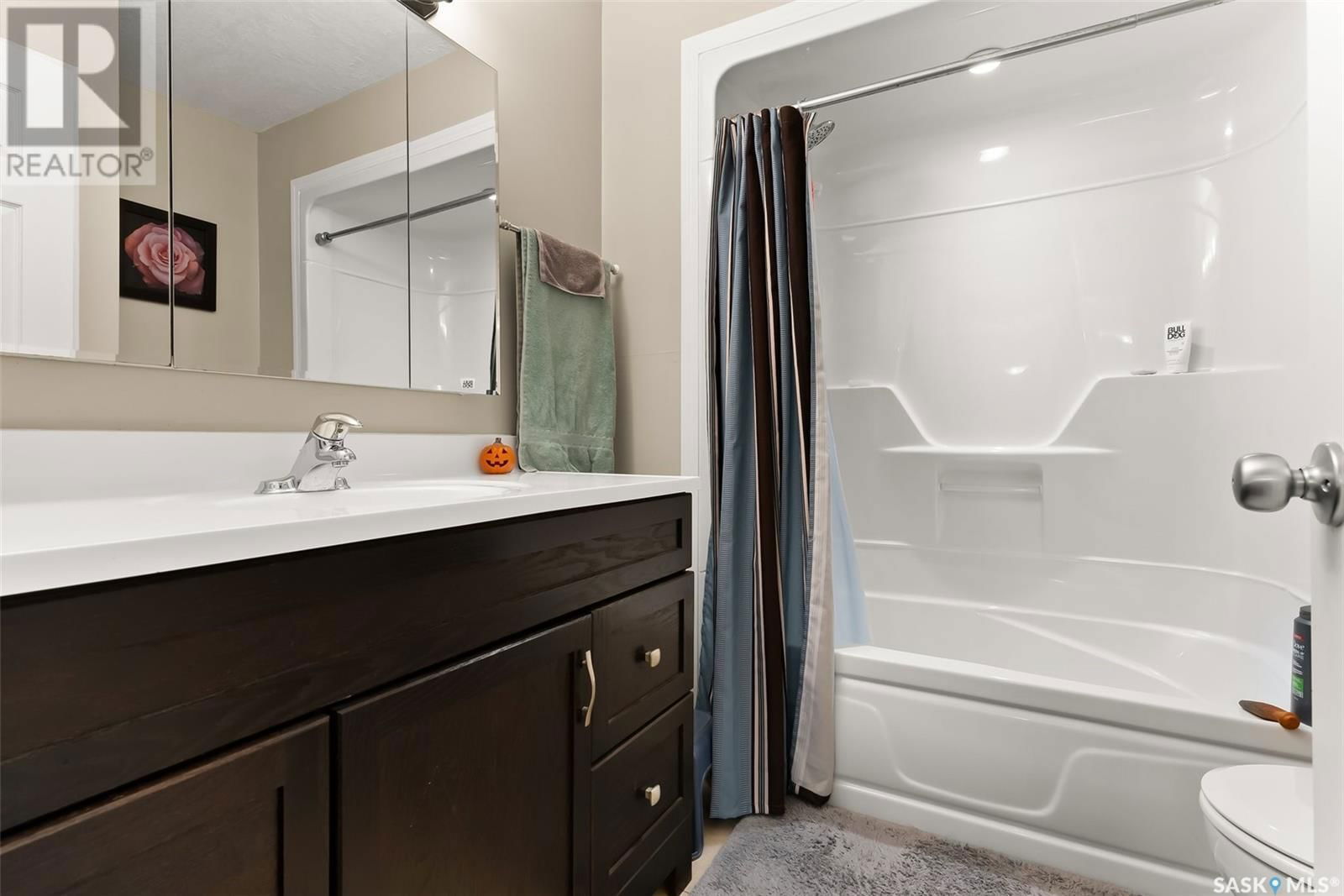 2519 Mcdonald Street Regina, Saskatchewan