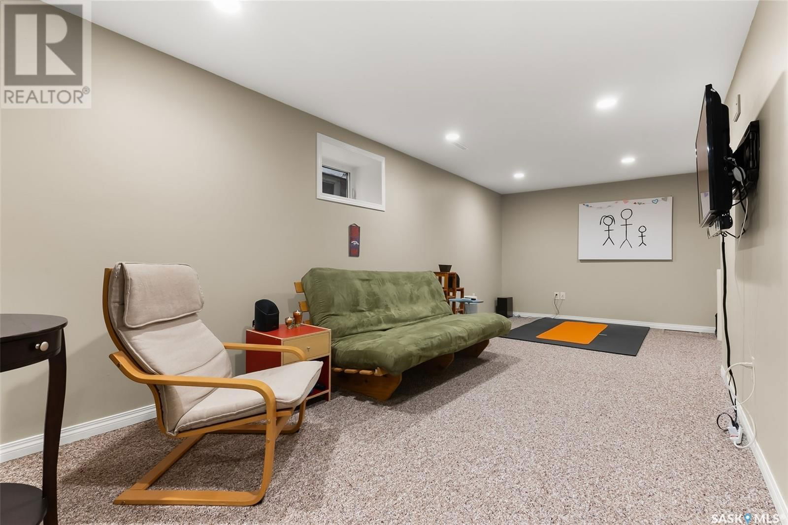 2519 Mcdonald Street Regina, Saskatchewan