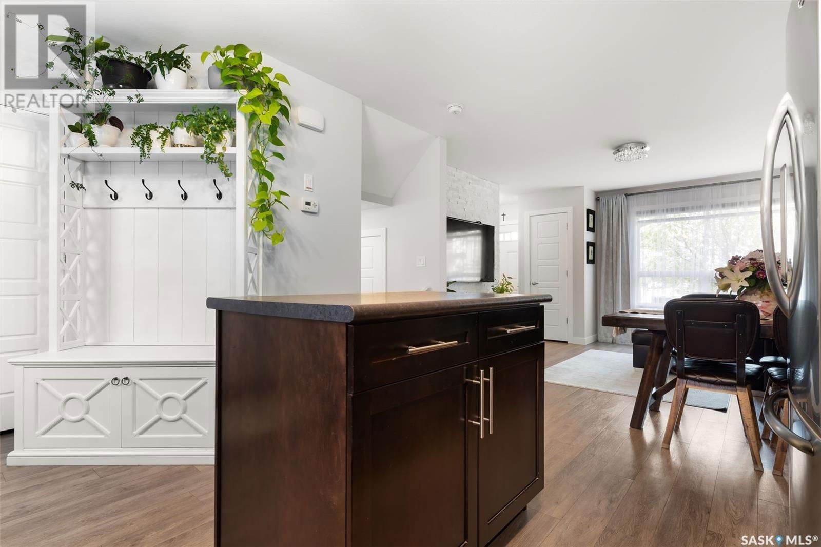 E - 4609 Primrose Green Drive Regina, Saskatchewan