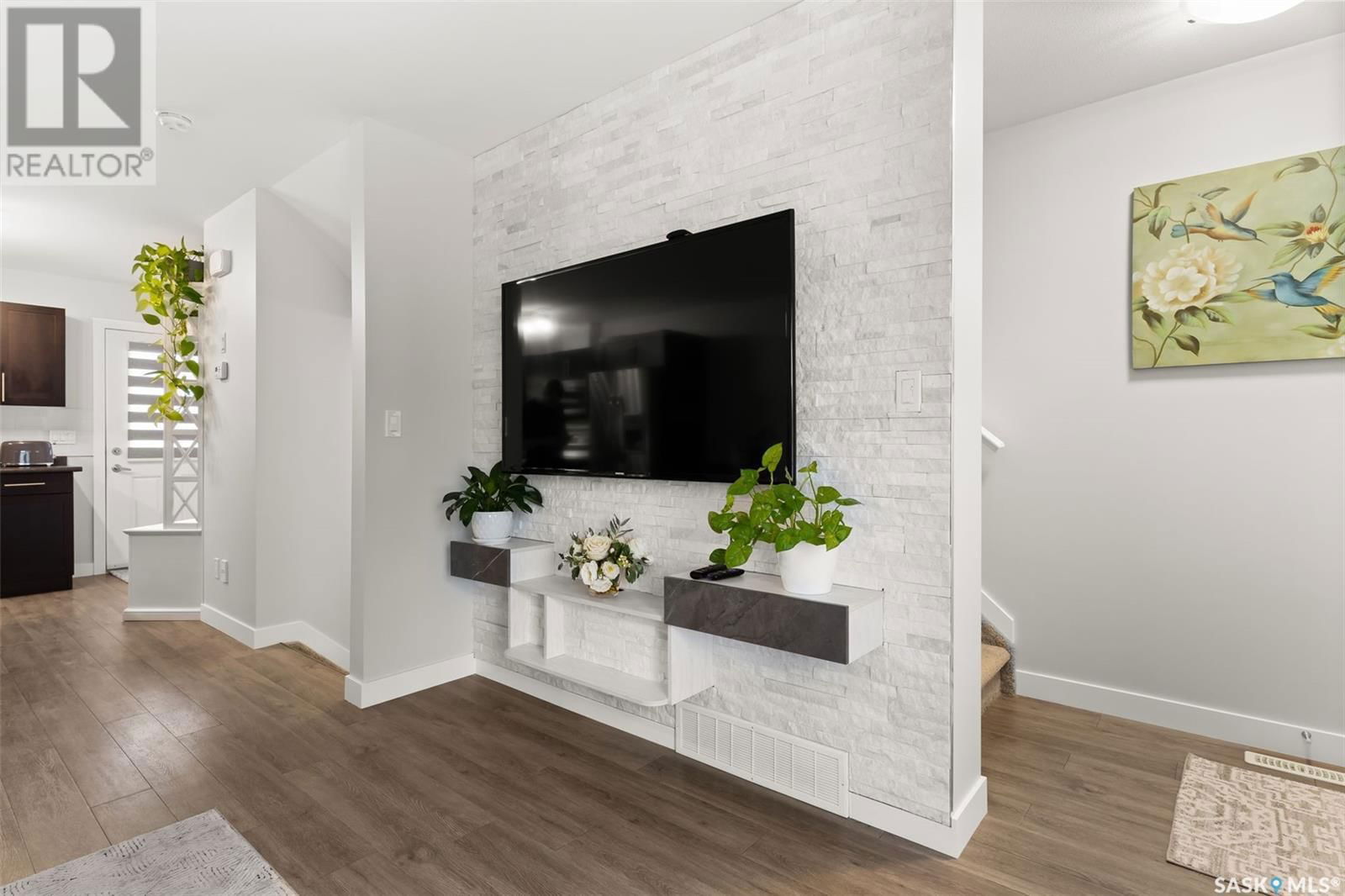E - 4609 Primrose Green Drive Regina, Saskatchewan