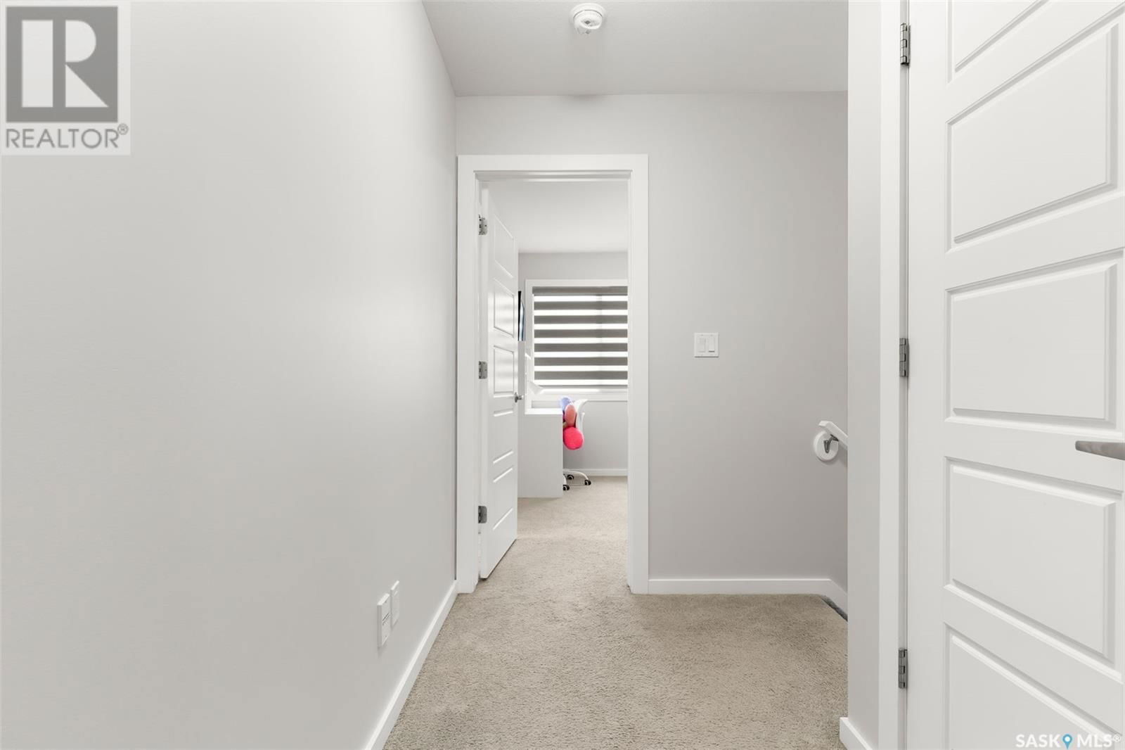 E - 4609 Primrose Green Drive Regina, Saskatchewan