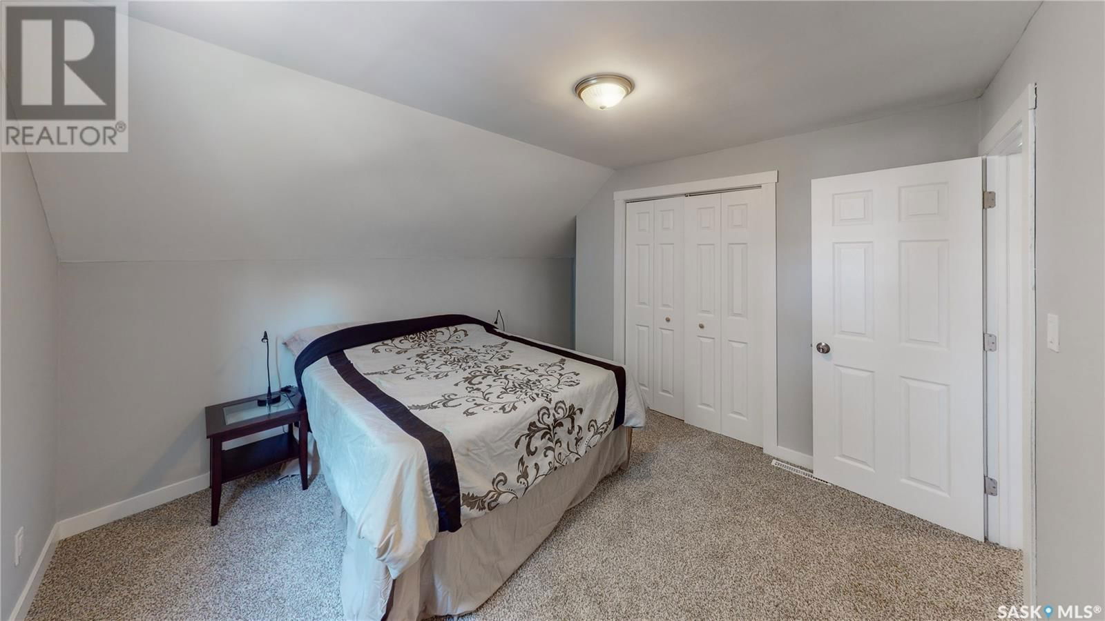 1211 RETALLACK STREET Image 18