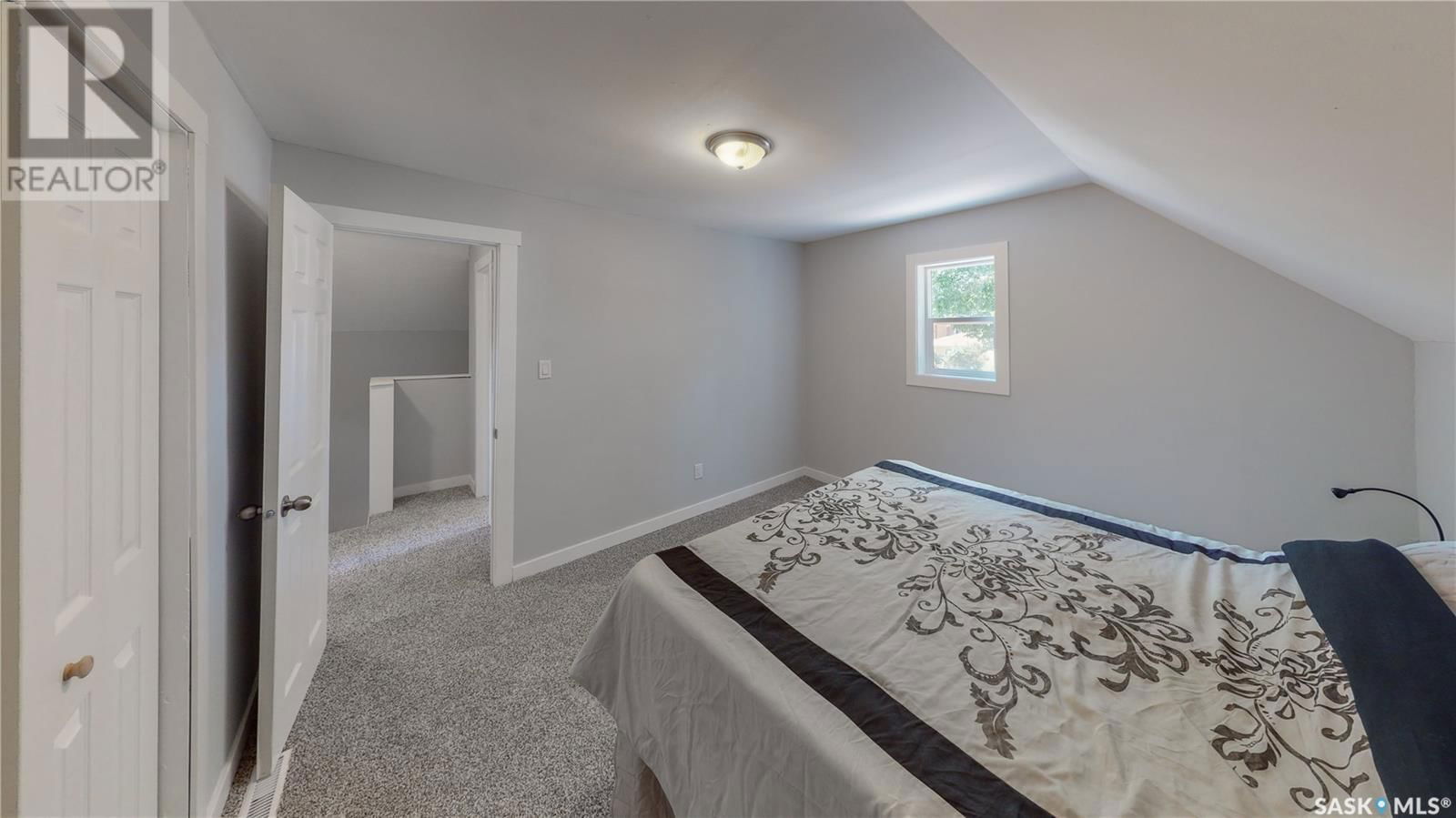 1211 RETALLACK STREET Image 19