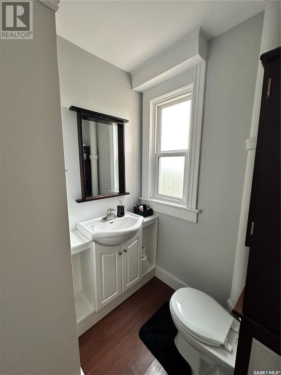 49 9TH AVENUE Image 15
