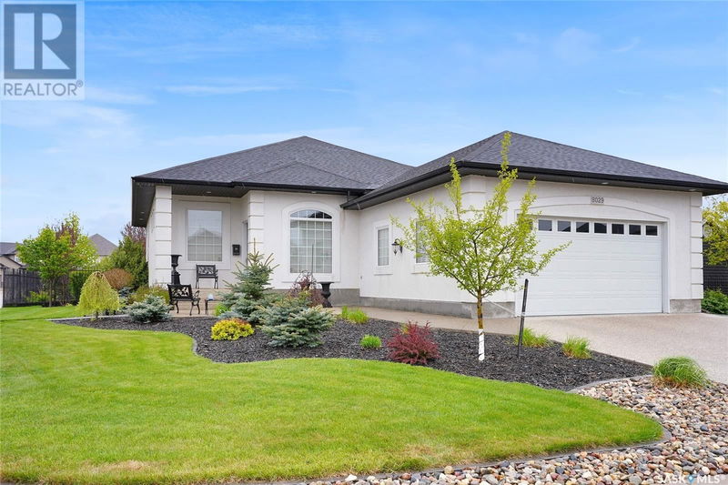 8029 Wascana Gardens Crescent Regina, Saskatchewan