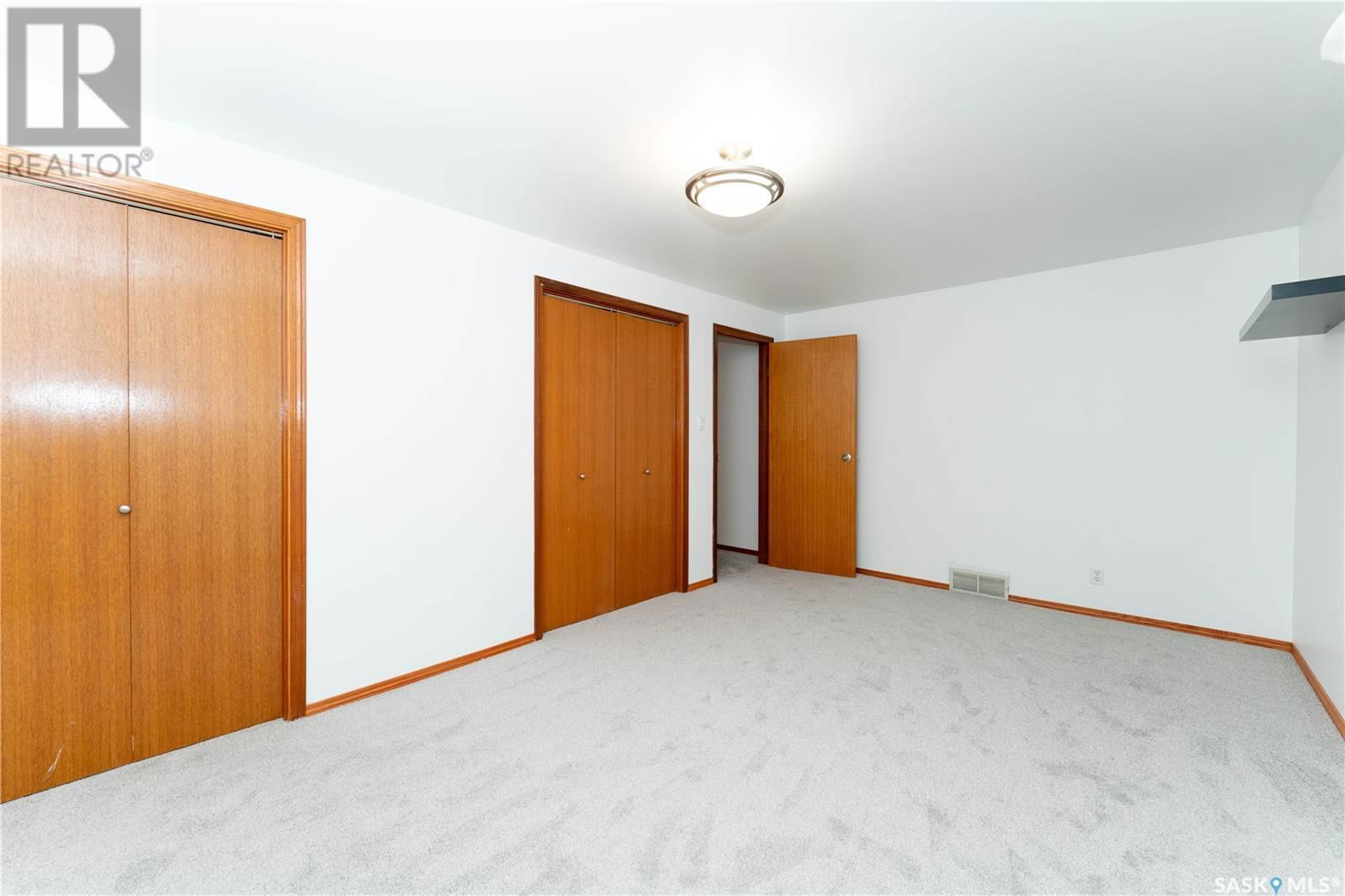 518 BONLI CRESCENT Image 33