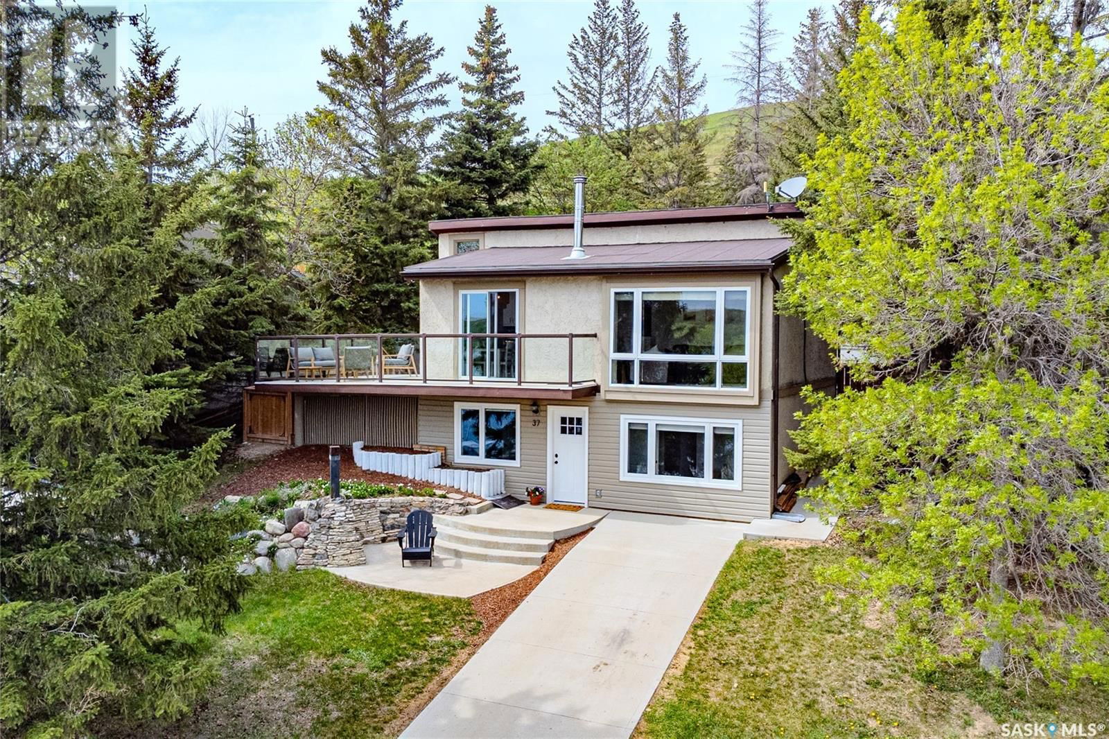 37 SUMMERFELDT DRIVE Image 1