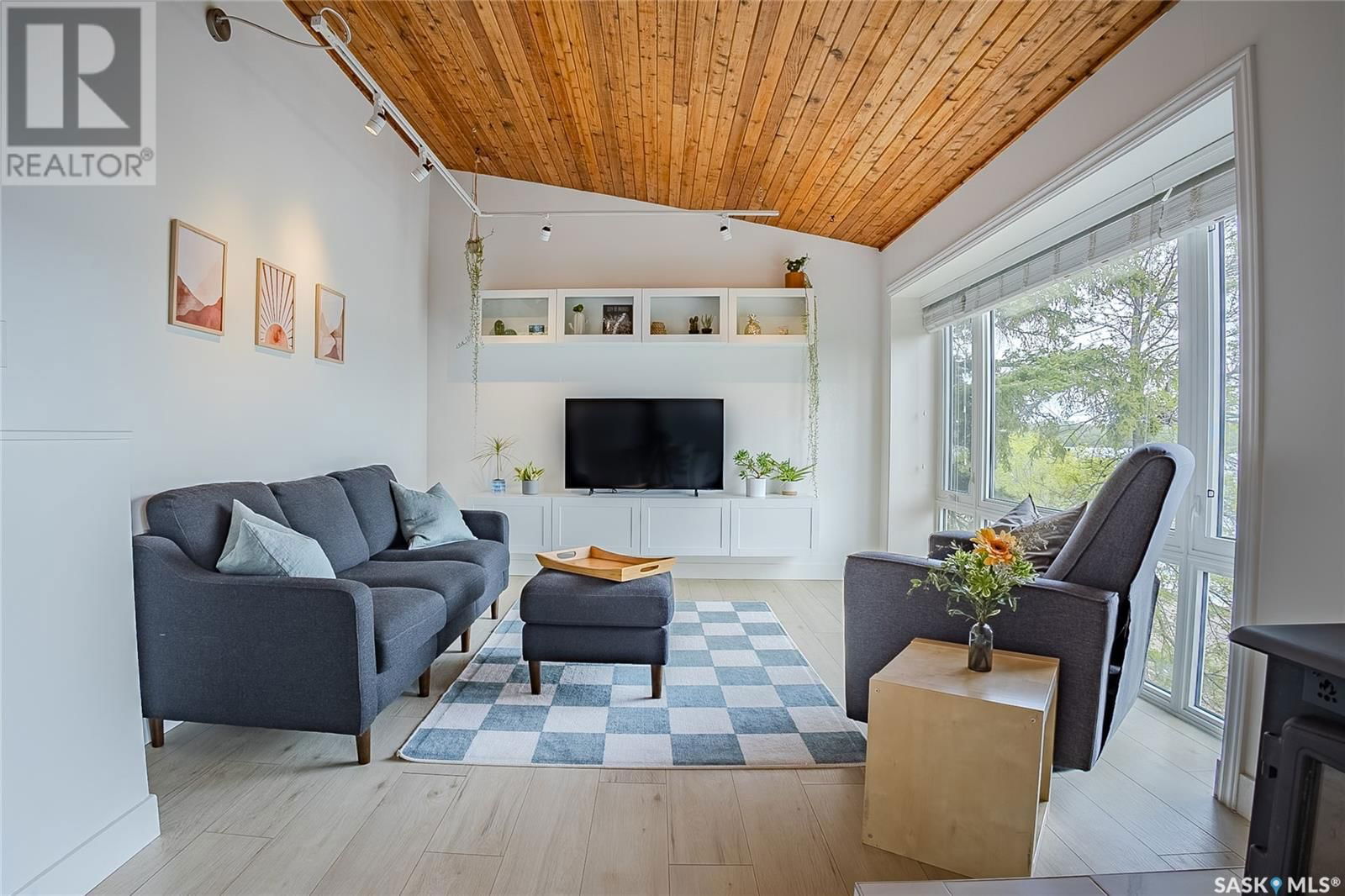 37 SUMMERFELDT DRIVE Image 22