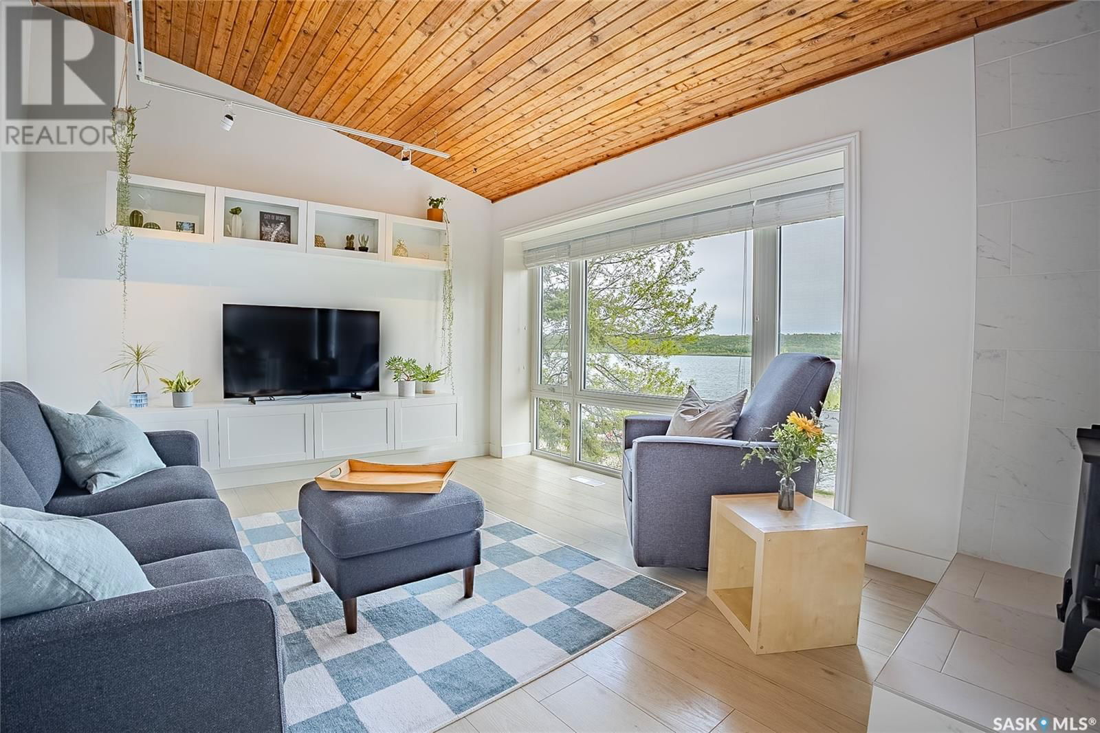 37 SUMMERFELDT DRIVE Image 23