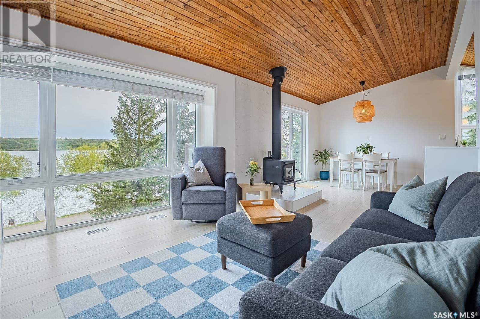 37 SUMMERFELDT DRIVE Image 24