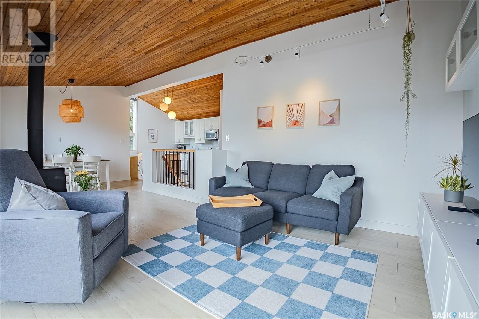 37 SUMMERFELDT DRIVE Image 25