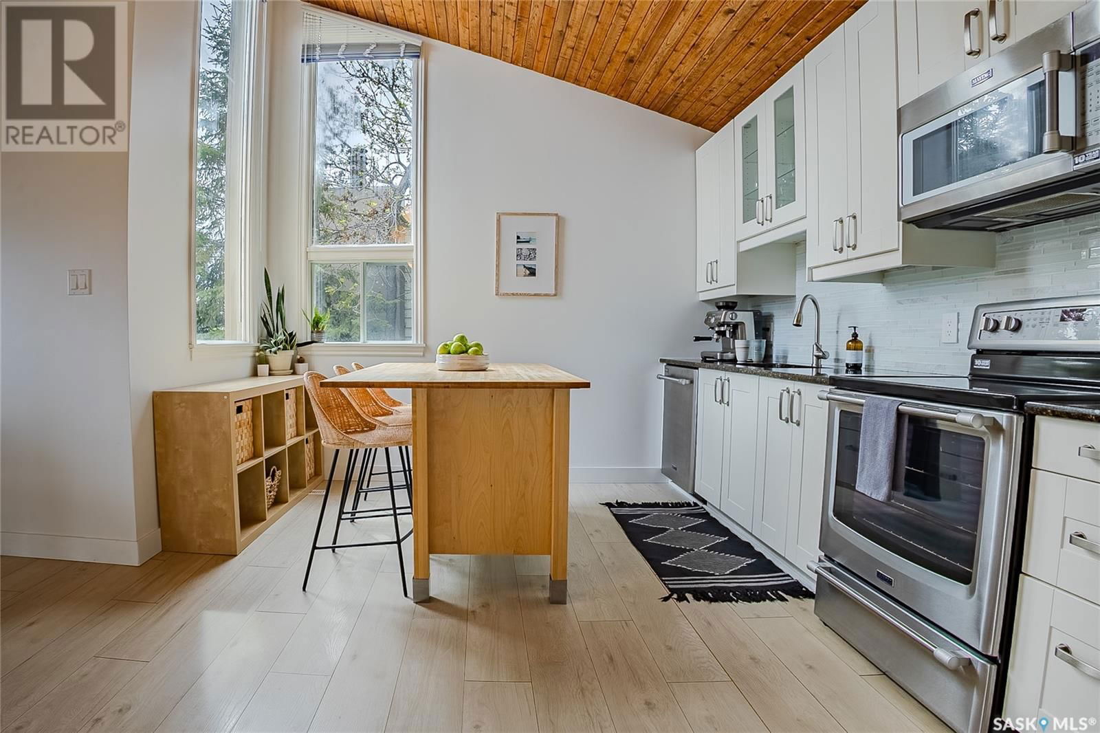 37 SUMMERFELDT DRIVE Image 31