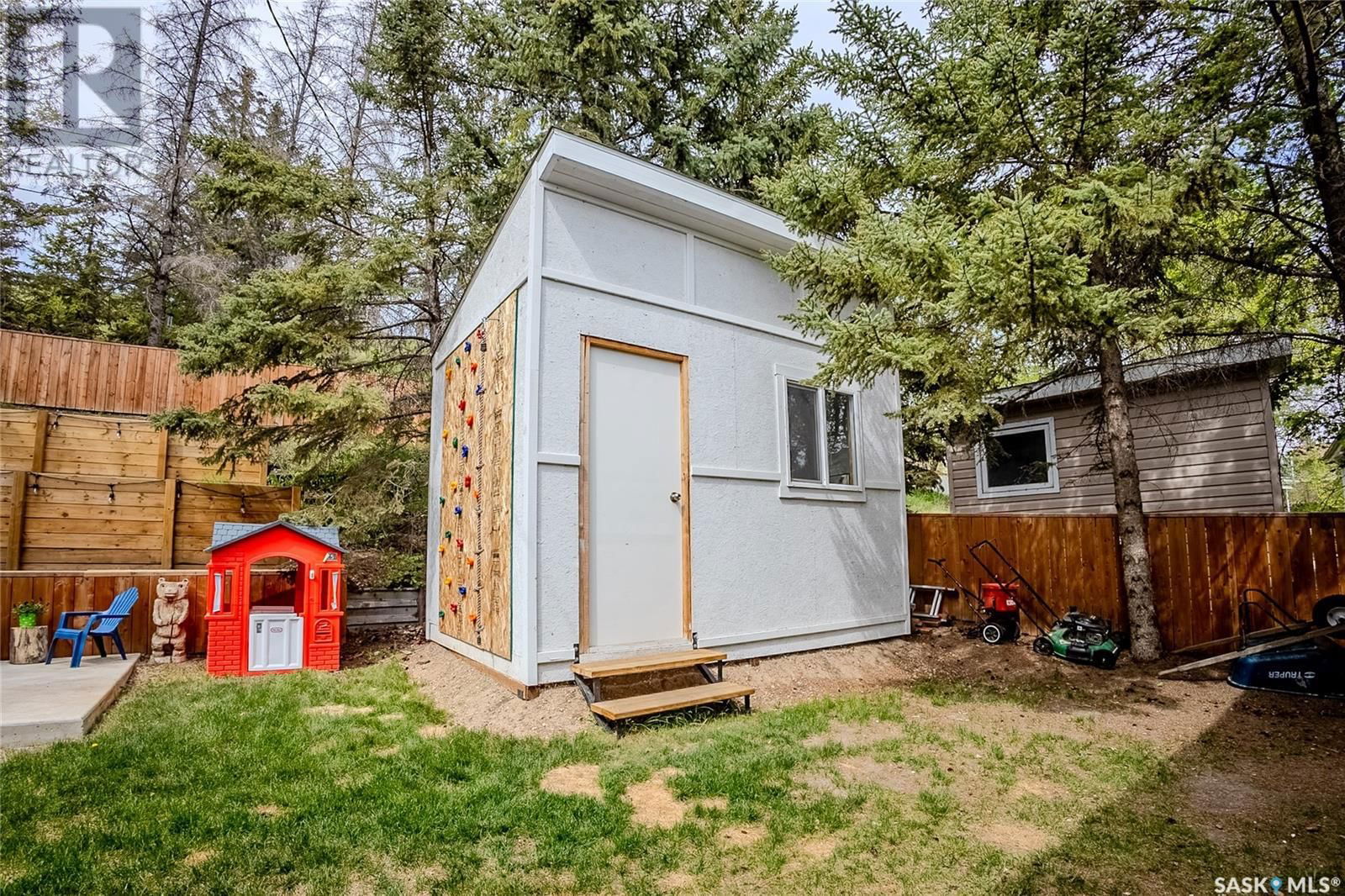 37 SUMMERFELDT DRIVE Image 35