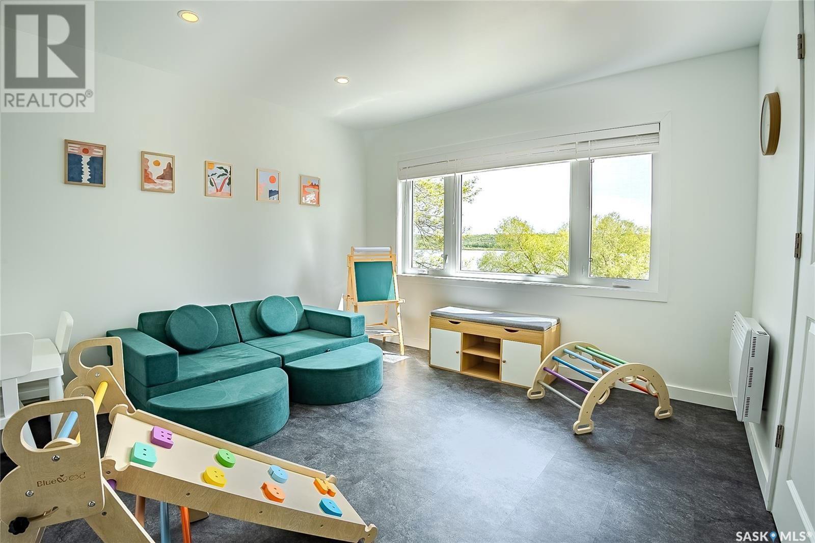 37 SUMMERFELDT DRIVE Image 7