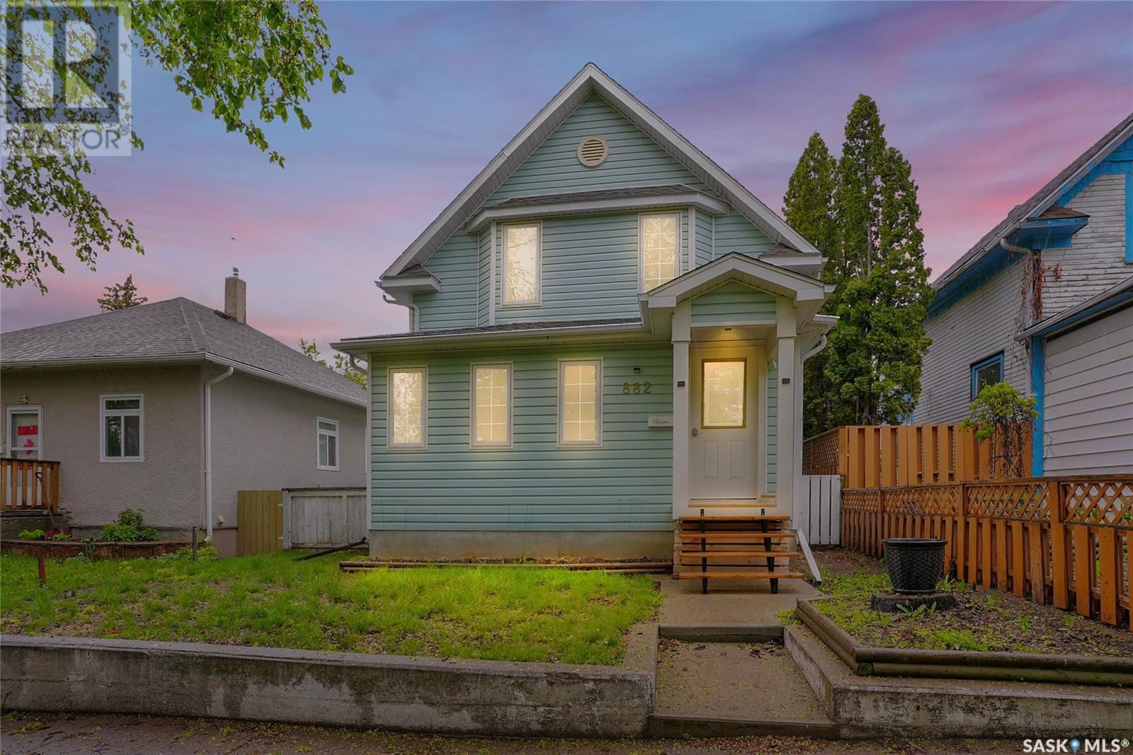 882 CONNAUGHT AVENUE Image 1