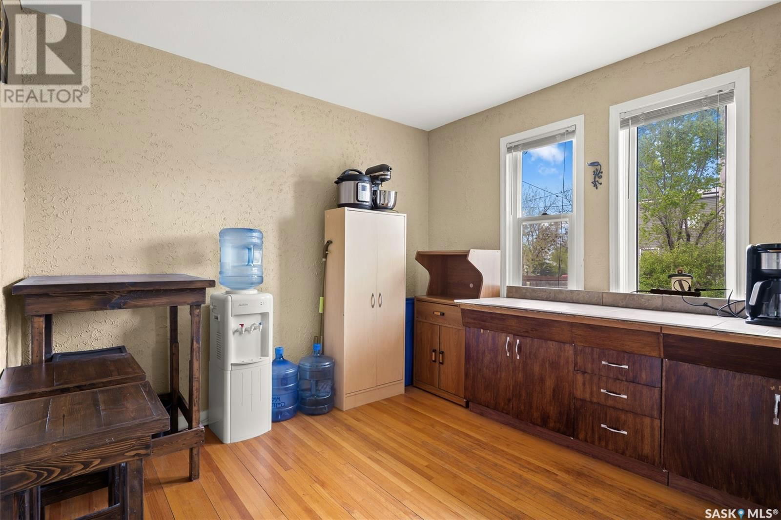 230 BROADWAY AVENUE Image 11