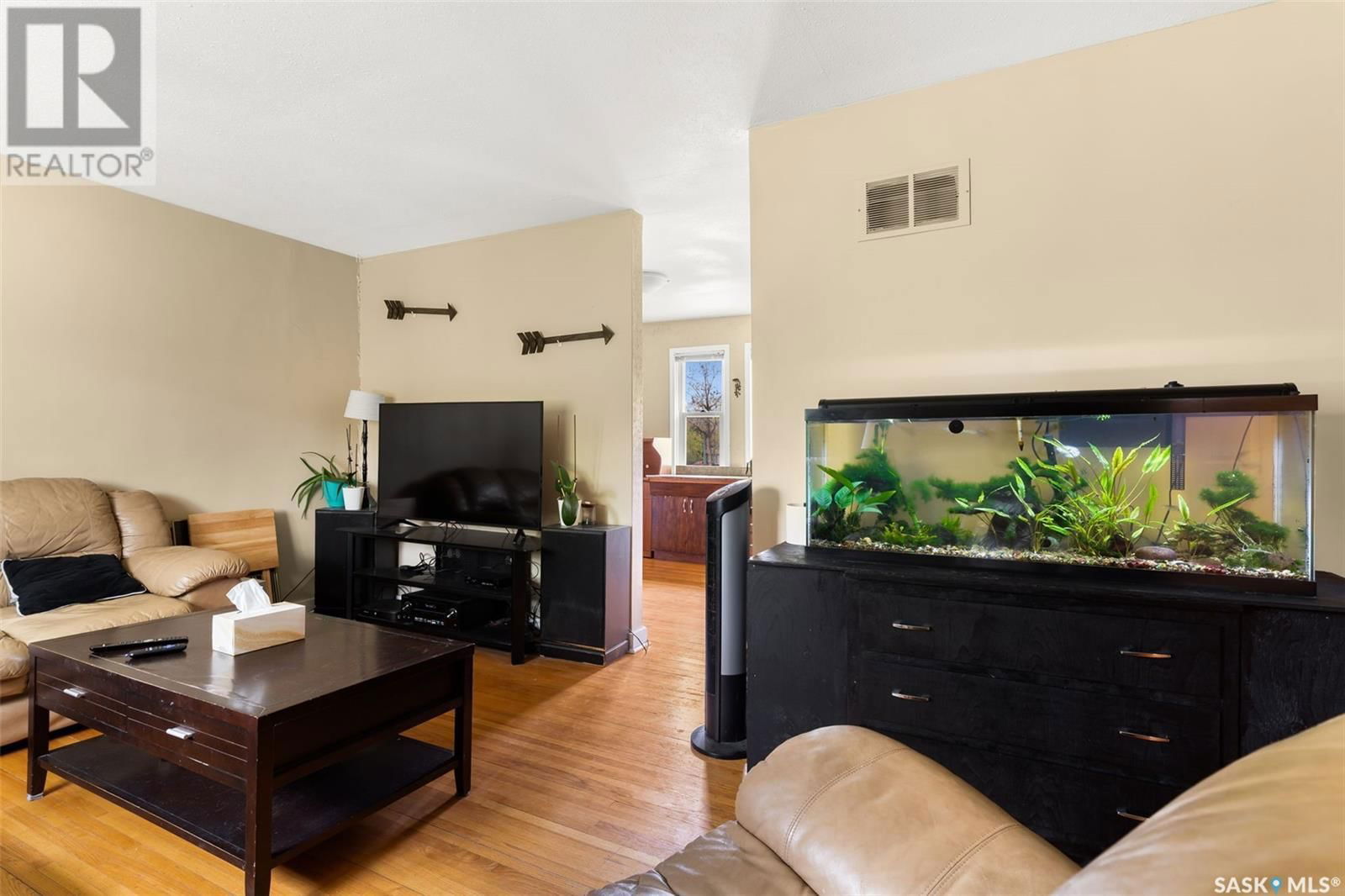 230 BROADWAY AVENUE Image 6