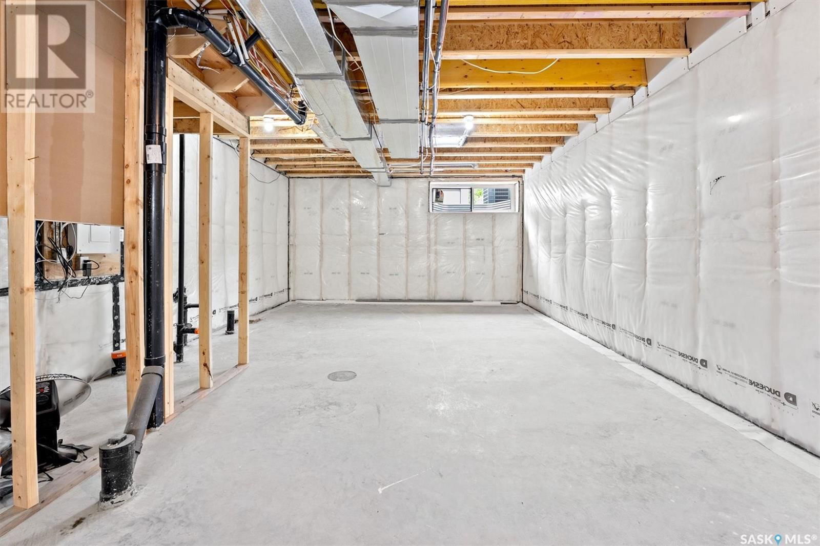 625 6TH STREET Image 31