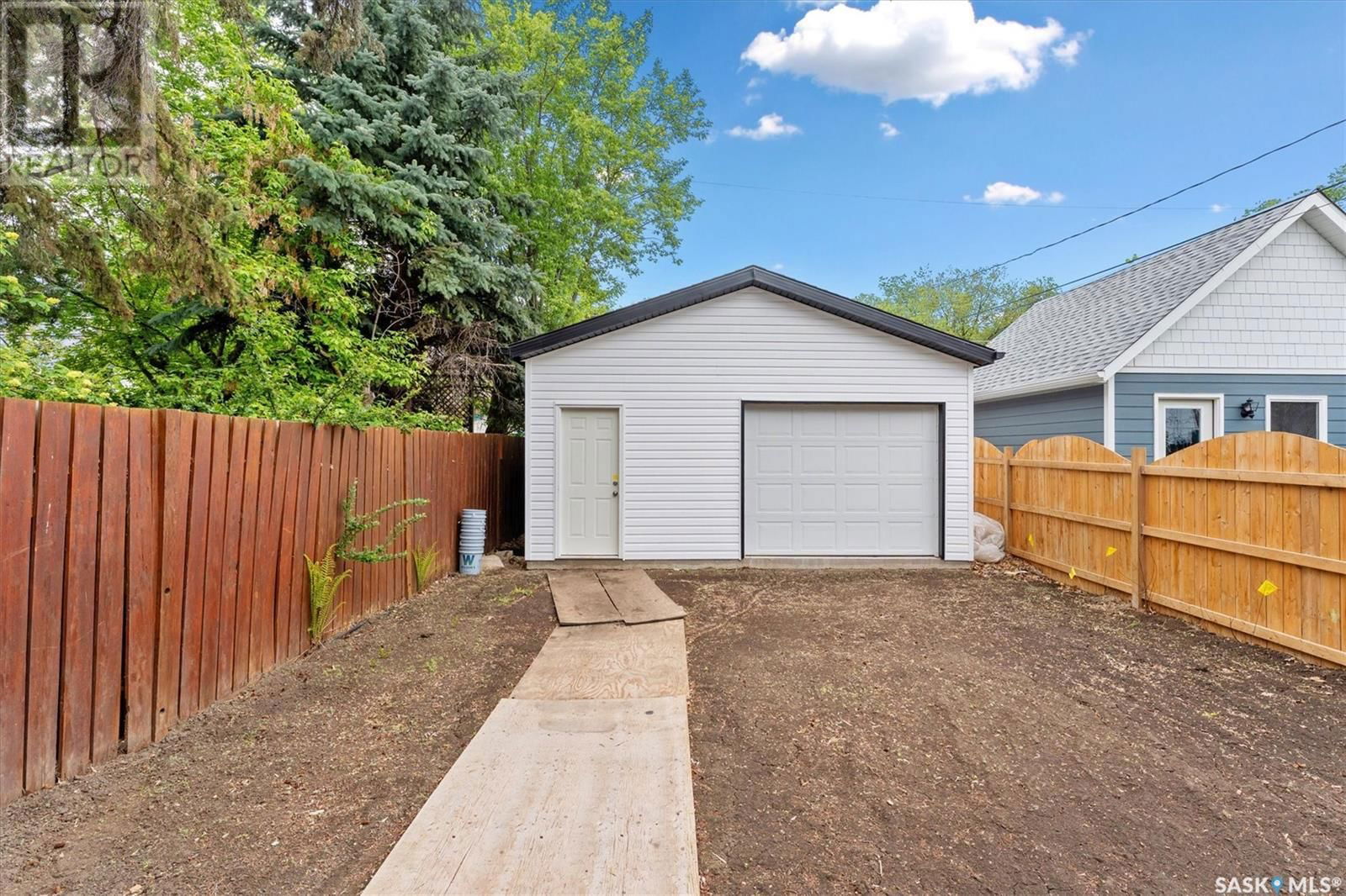 625 6TH STREET Image 34