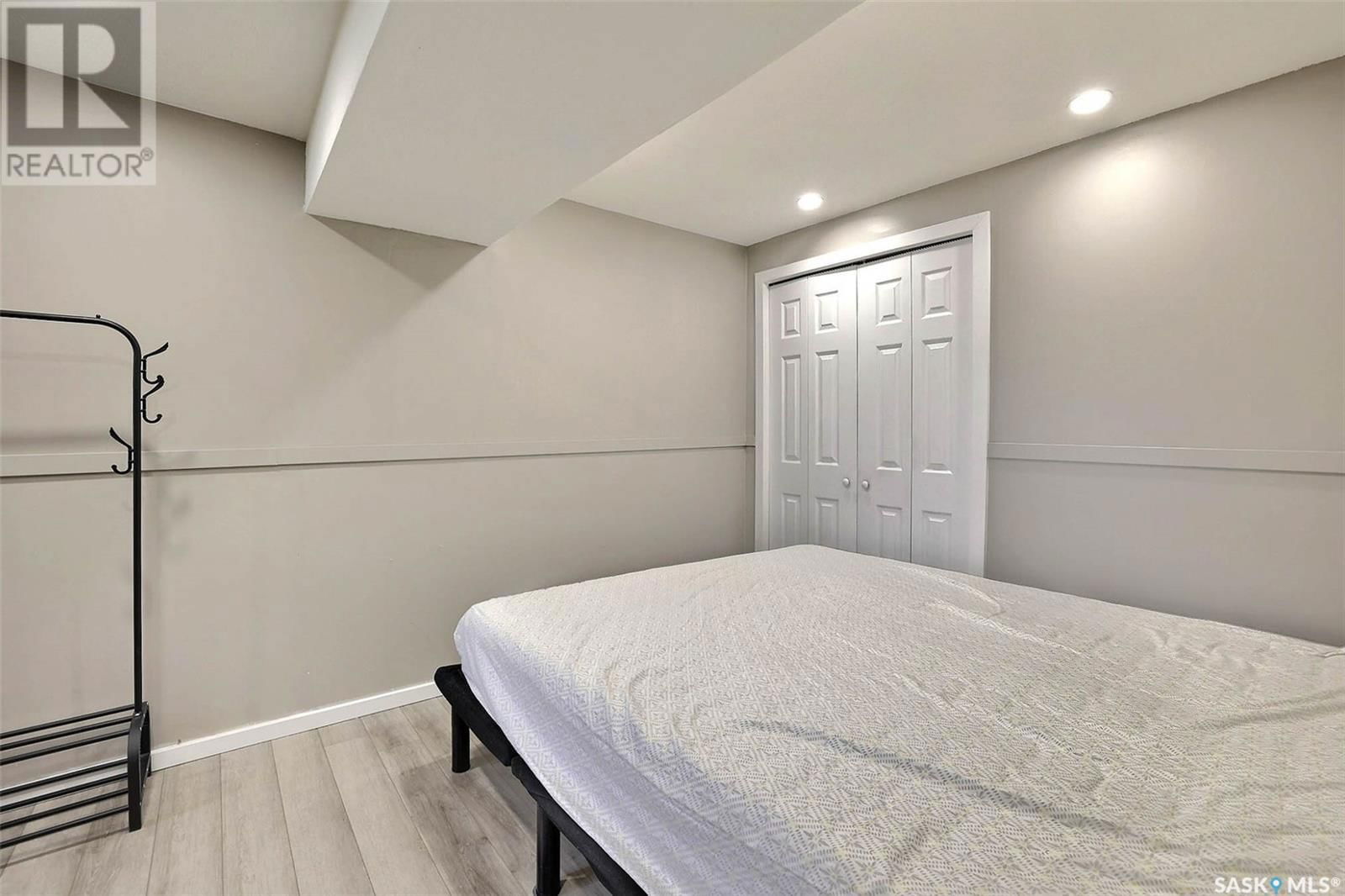 84 BELL STREET Image 31