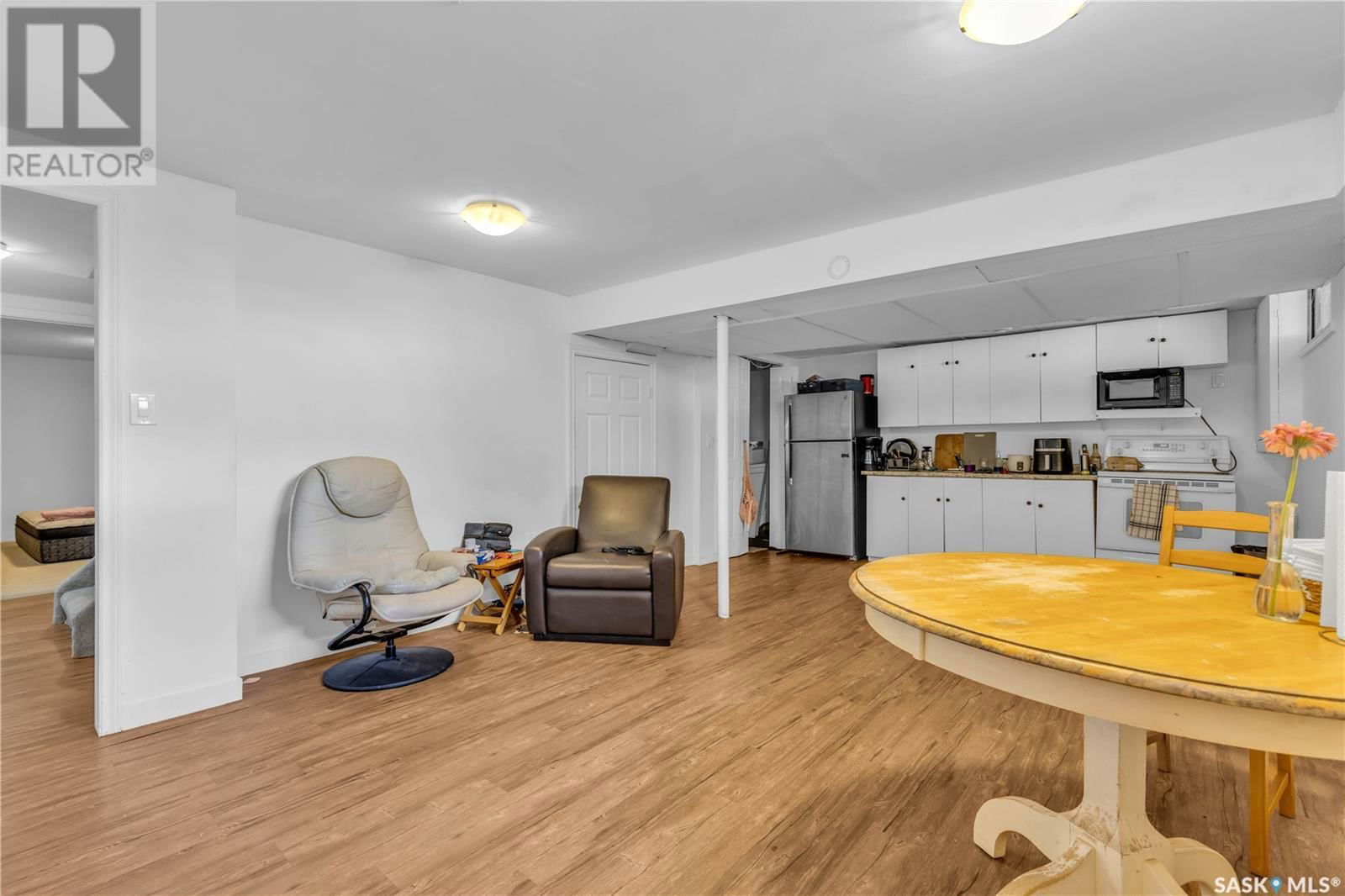 1308 PRESTON AVENUE Image 24