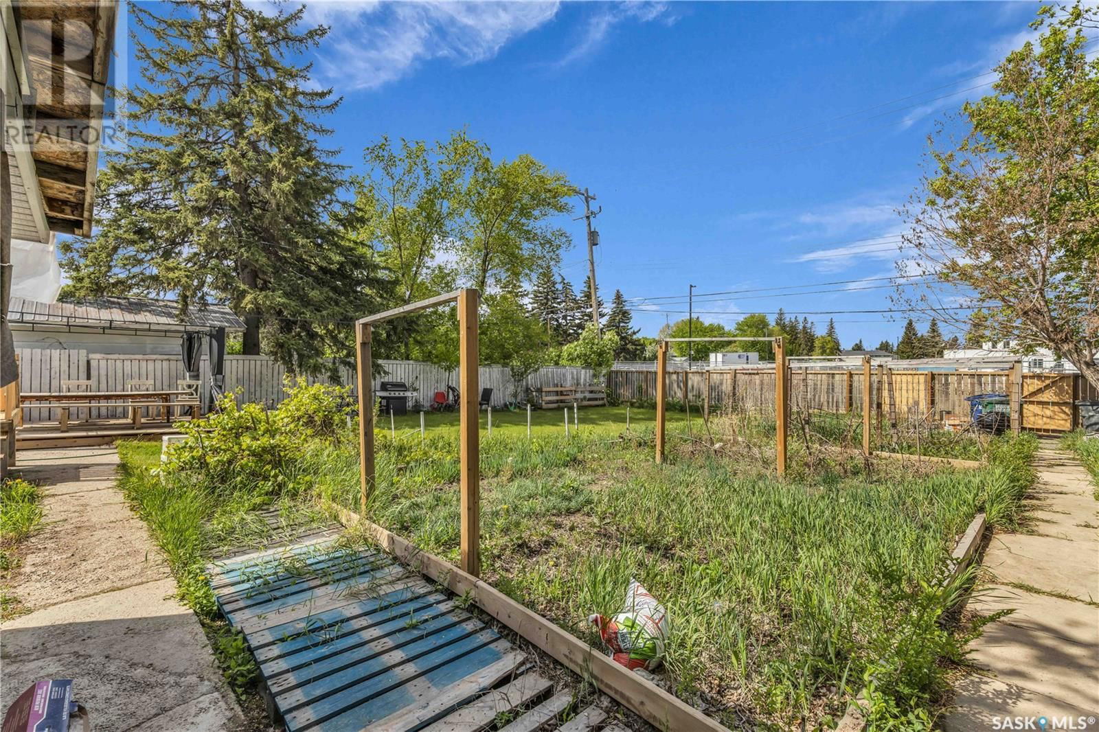1308 PRESTON AVENUE Image 37