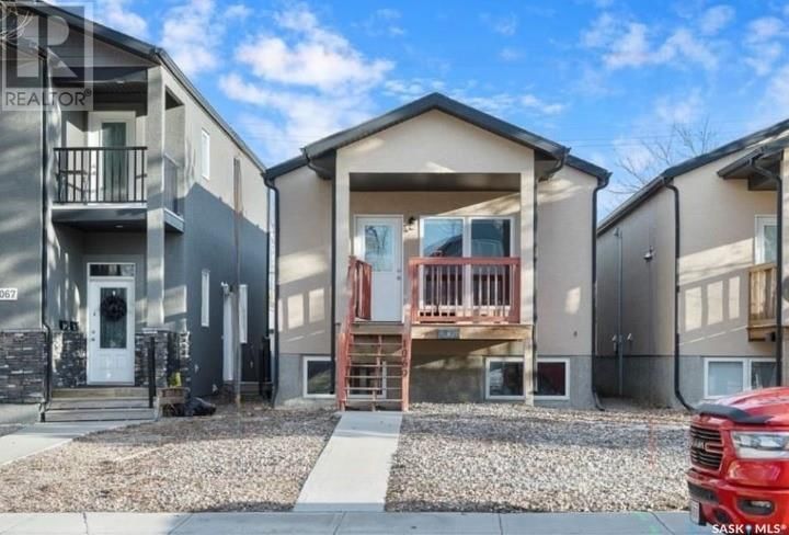 1069 Lindsay Street Regina, Saskatchewan