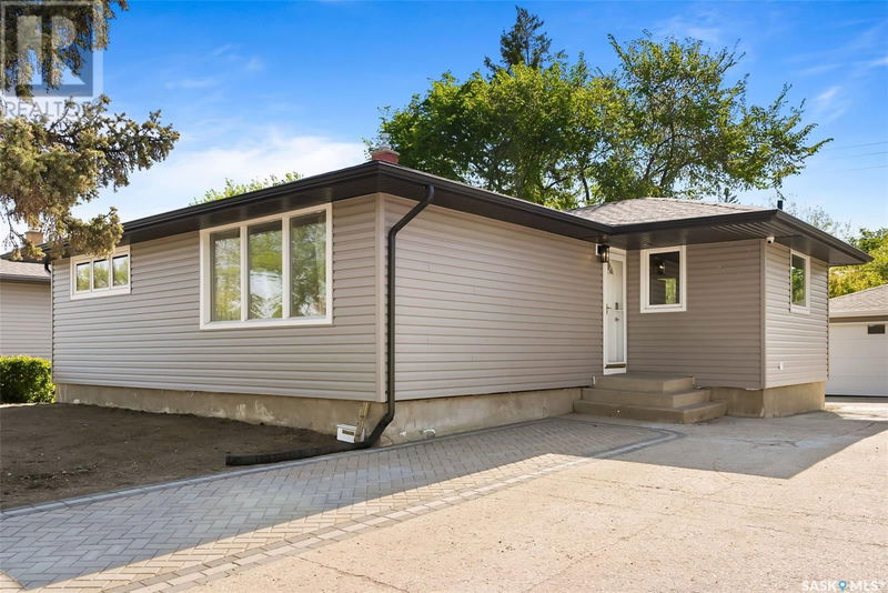 11 Wakefield Crescent Regina, Saskatchewan