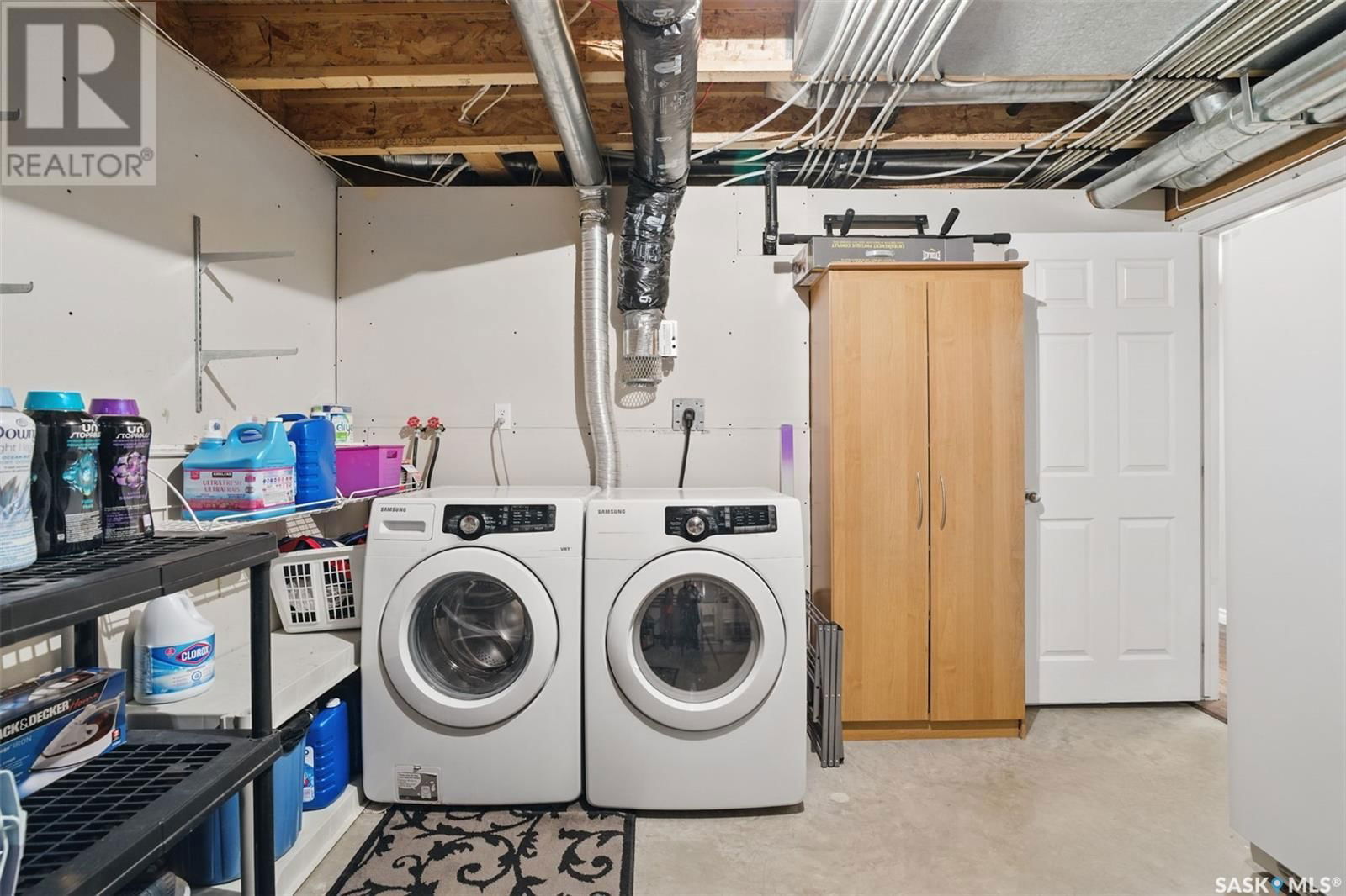 410 CRYSTAL CRESCENT Image 30