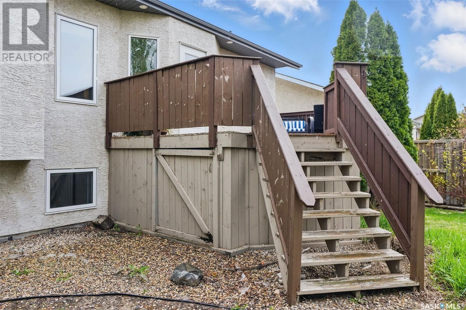 410 CRYSTAL CRESCENT Image 35